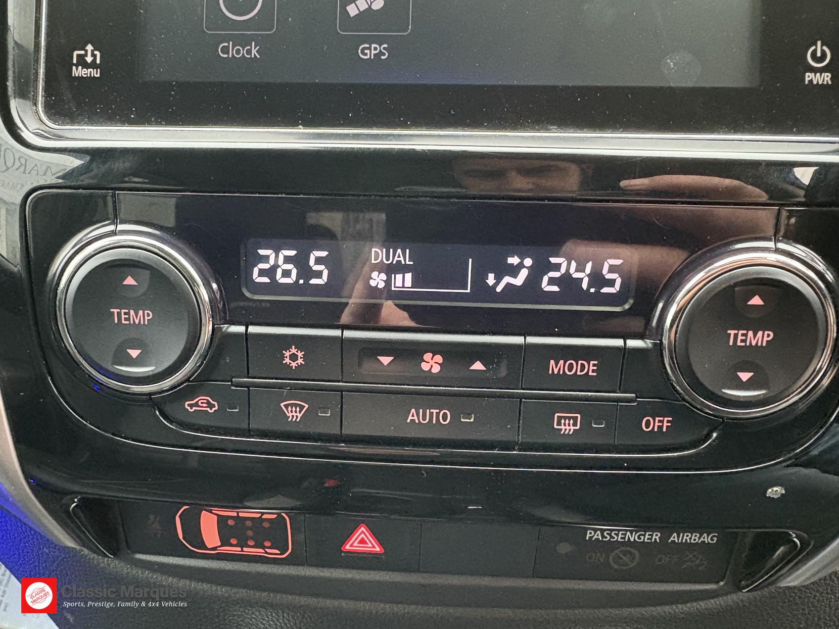 Mitsubishi L200 2.4 DI-D DC Barbarian Pickup Double Cab 4dr Diesel Auto 4WD Euro 6 (178 ps)