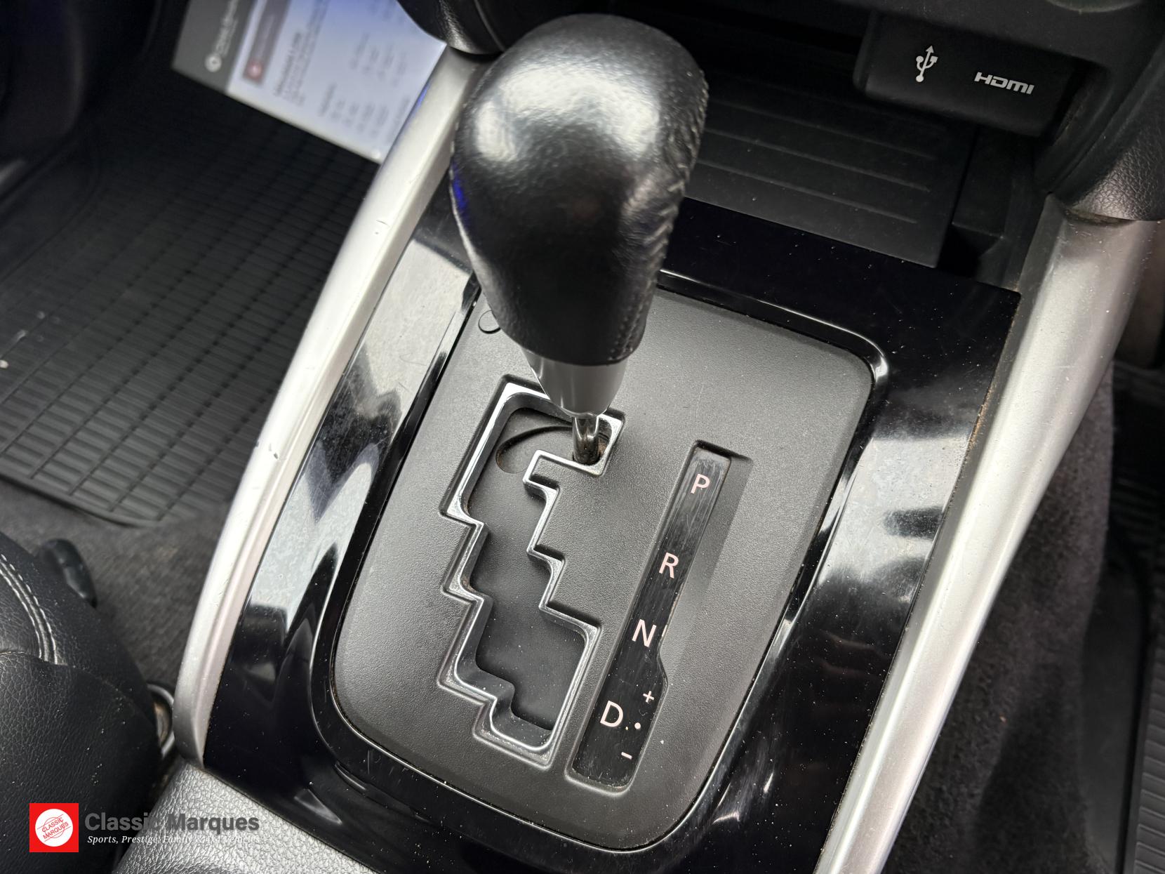 Mitsubishi L200 2.4 DI-D DC Barbarian Pickup Double Cab 4dr Diesel Auto 4WD Euro 6 (178 ps)