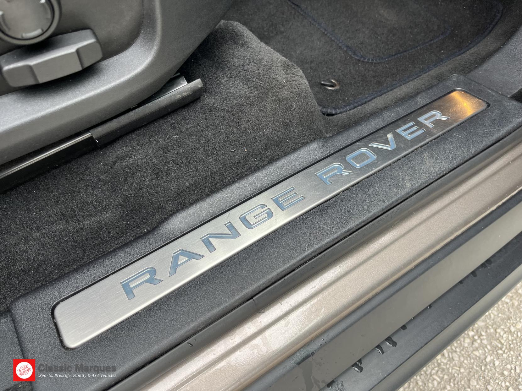 Land Rover Range Rover Evoque 2.0 TD4 HSE Dynamic SUV 5dr Diesel Auto 4WD Euro 6 (s/s) (180 ps)