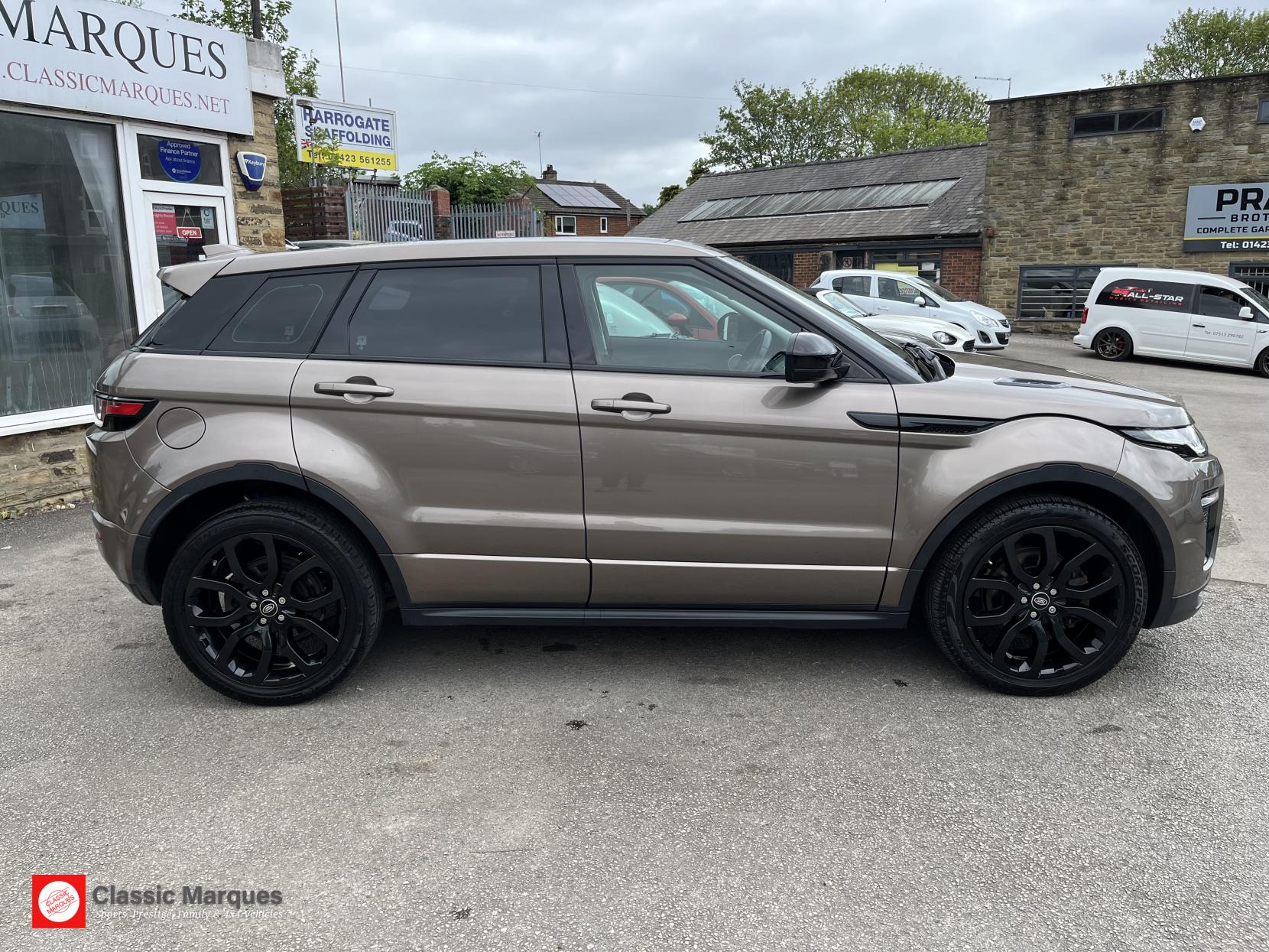 Land Rover Range Rover Evoque 2.0 TD4 HSE Dynamic SUV 5dr Diesel Auto 4WD Euro 6 (s/s) (180 ps)