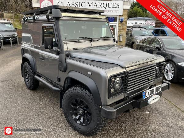 Land Rover Defender 90 2.4 TDCi County Hard Top SUV 3dr Diesel Manual 4WD SWB Euro 4 (122 bhp)