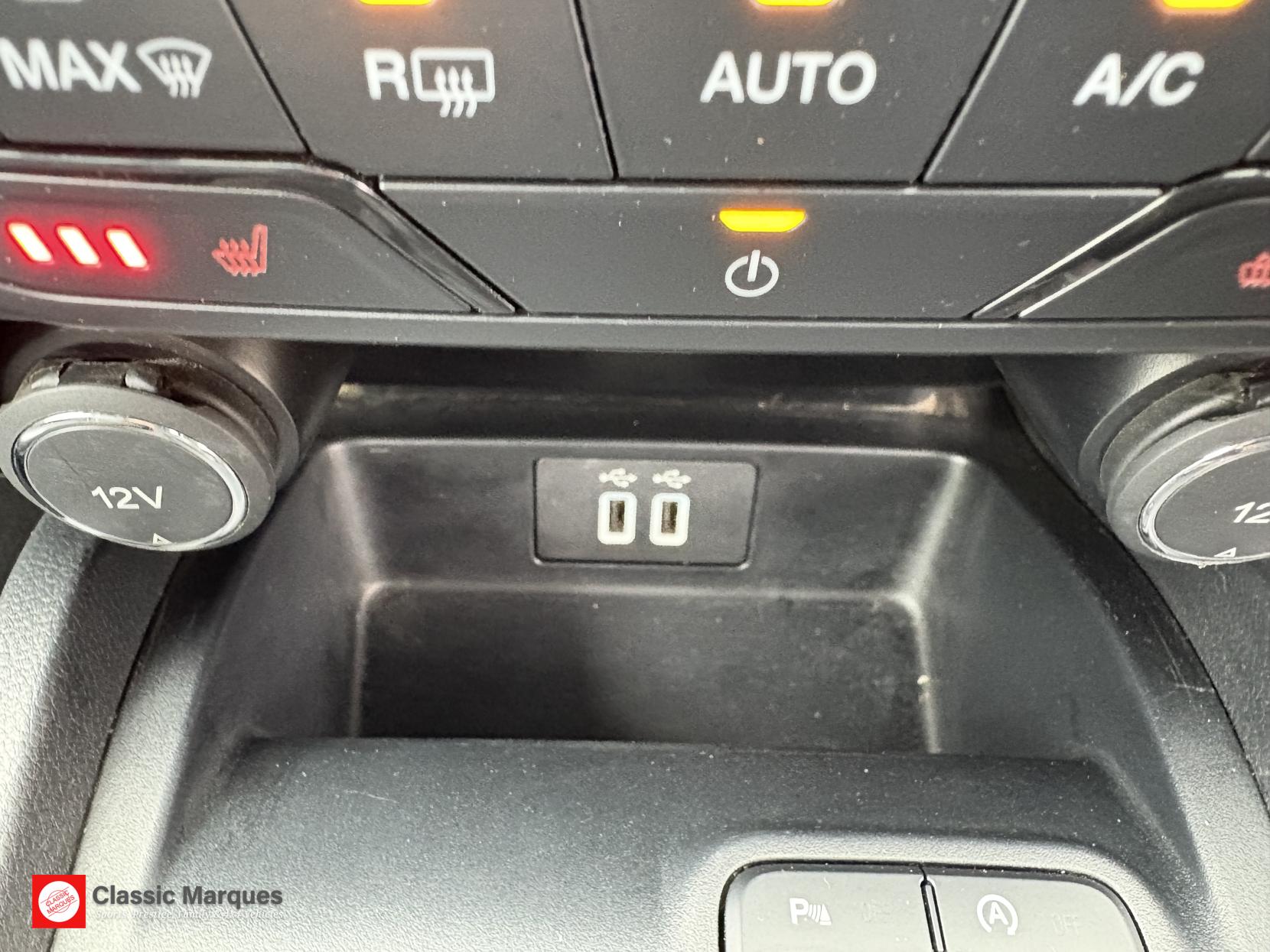 Ford Ranger 2.0 EcoBlue Wildtrak Pickup Double Cab 4dr Diesel Auto 4WD Euro 6 (s/s) (213 ps)