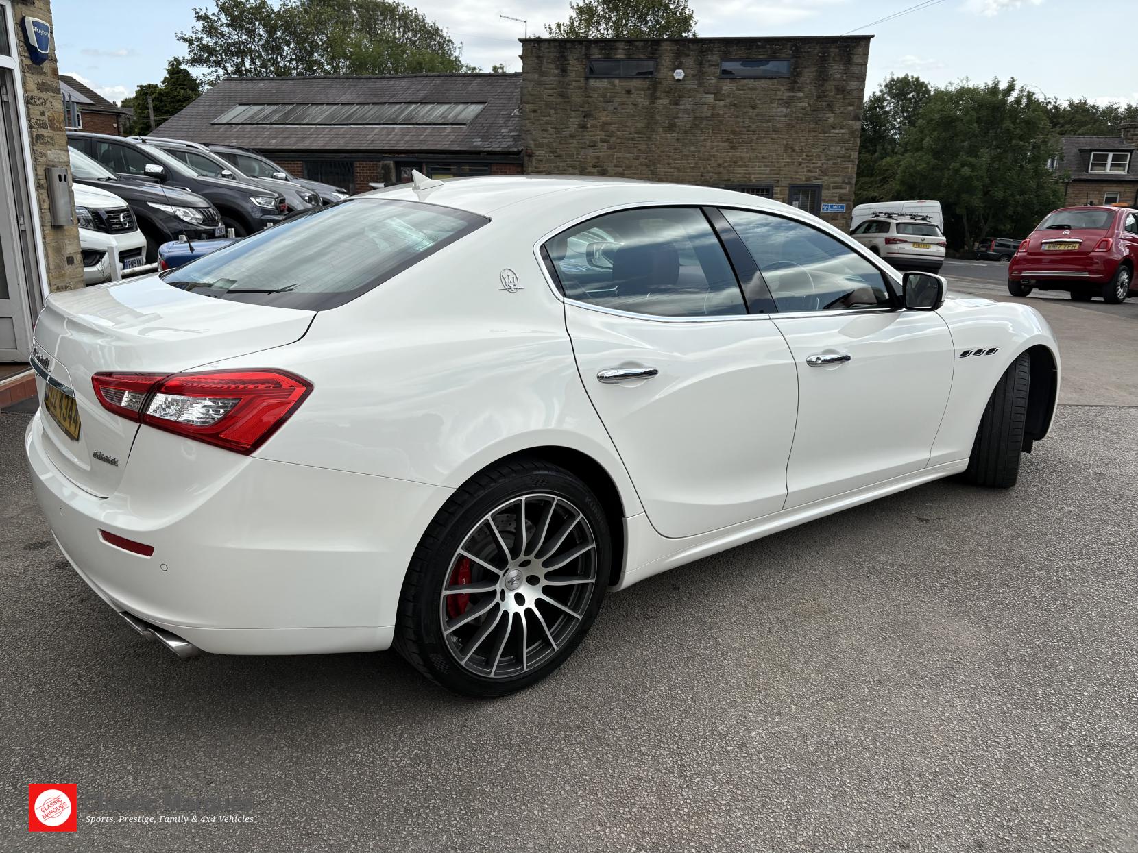 Maserati Ghibli 3.0 V6 S Saloon 4dr Petrol ZF Euro 5 (410 ps)