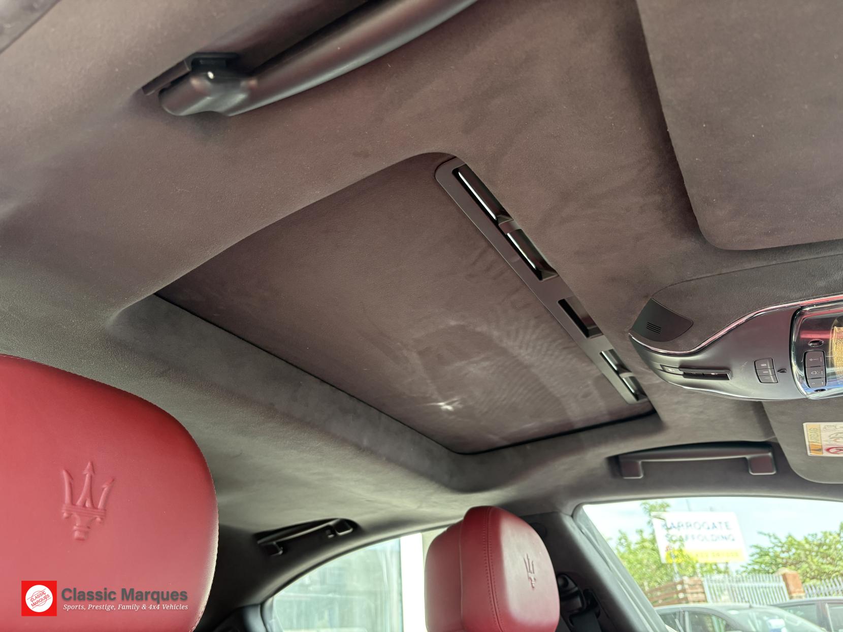 Maserati Ghibli 3.0 V6 S Saloon 4dr Petrol ZF Euro 5 (410 ps)