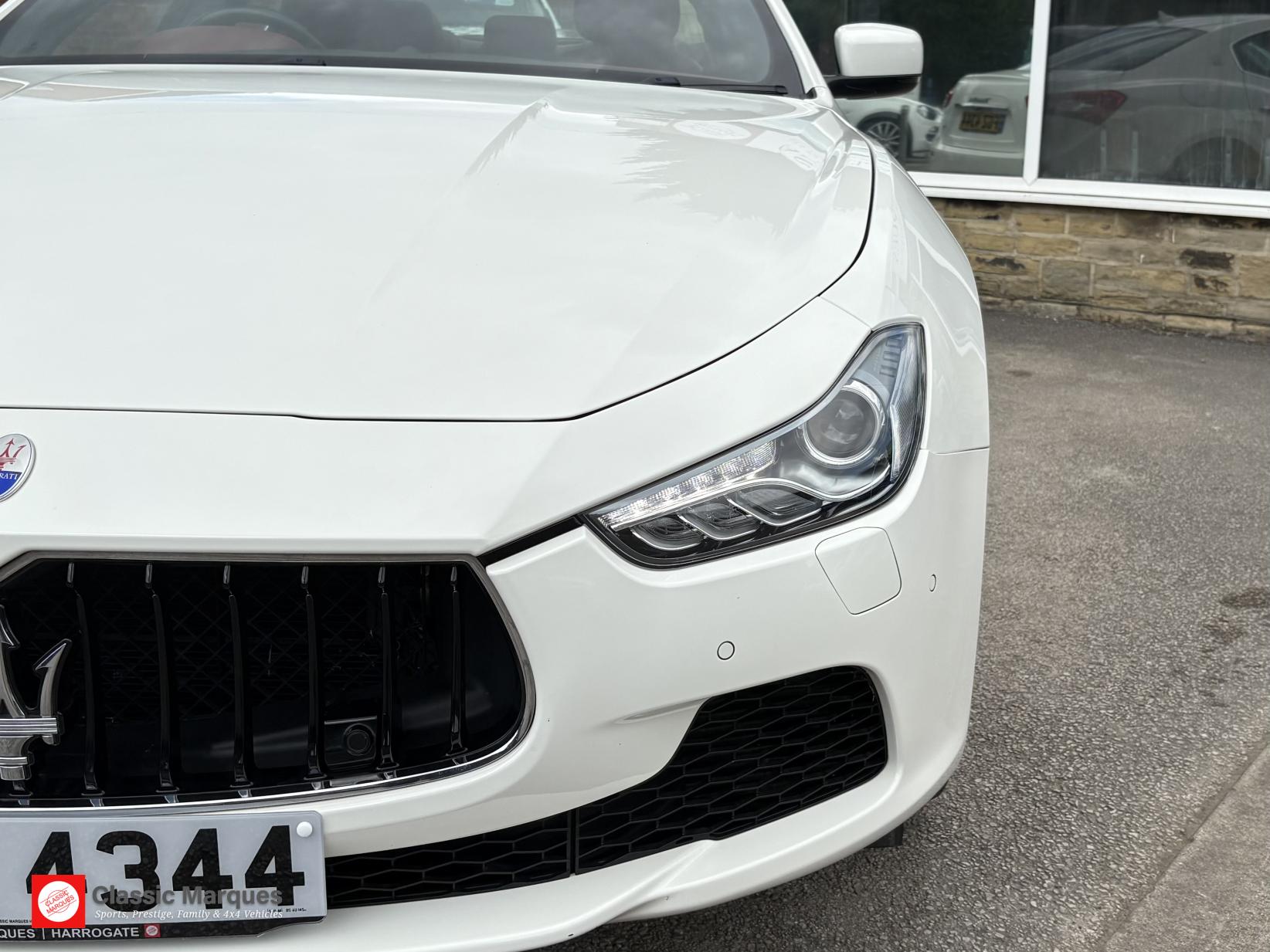 Maserati Ghibli 3.0 V6 S Saloon 4dr Petrol ZF Euro 5 (410 ps)