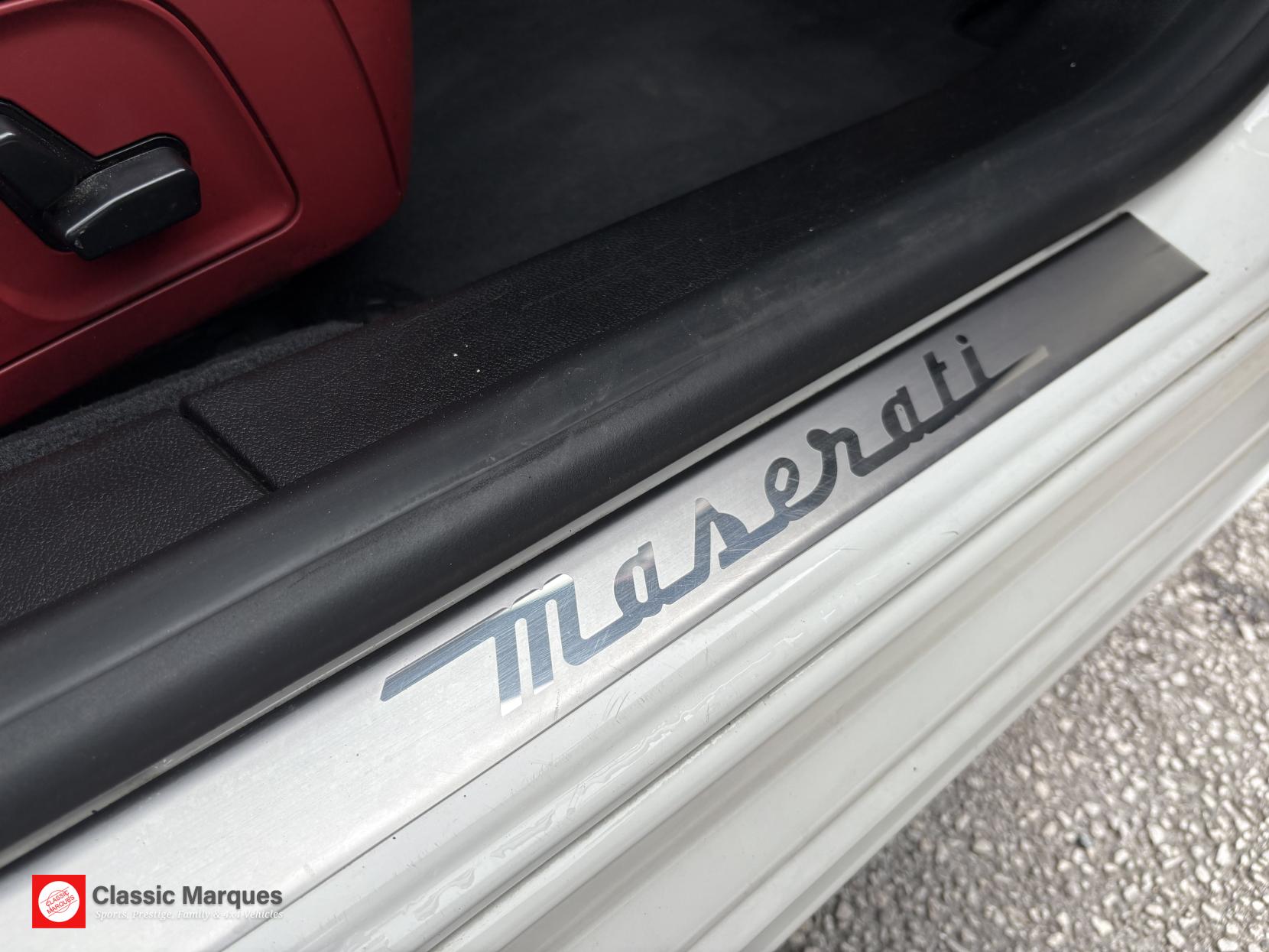 Maserati Ghibli 3.0 V6 S Saloon 4dr Petrol ZF Euro 5 (410 ps)