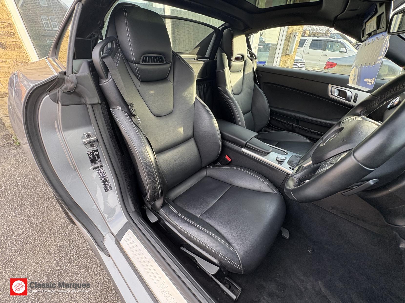 Mercedes-Benz SLK 1.8 SLK200 AMG Sport Convertible 2dr Petrol G-Tronic+ Euro 5 (s/s) (184 ps)