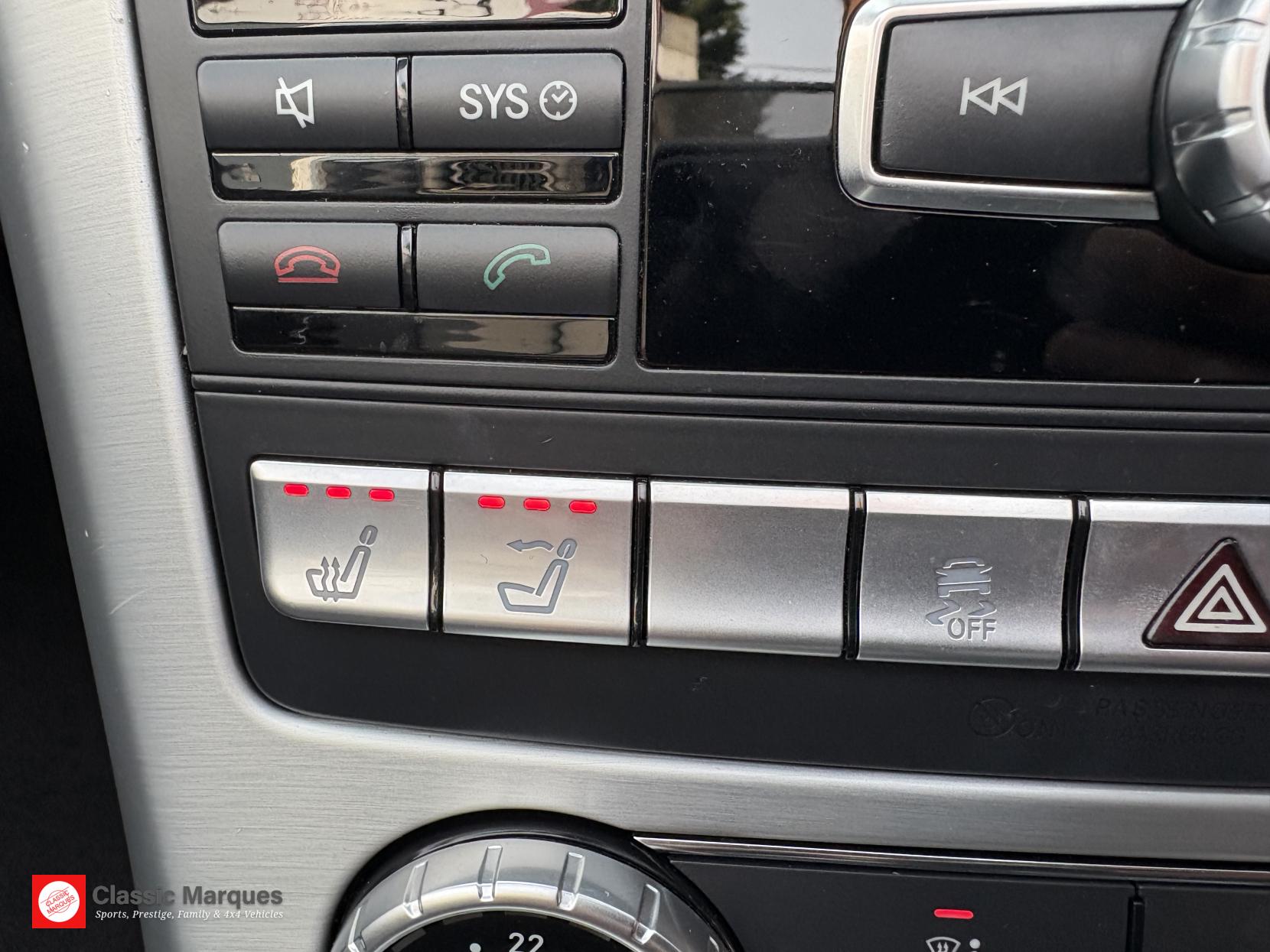 Mercedes-Benz SLK 1.8 SLK200 AMG Sport Convertible 2dr Petrol G-Tronic+ Euro 5 (s/s) (184 ps)