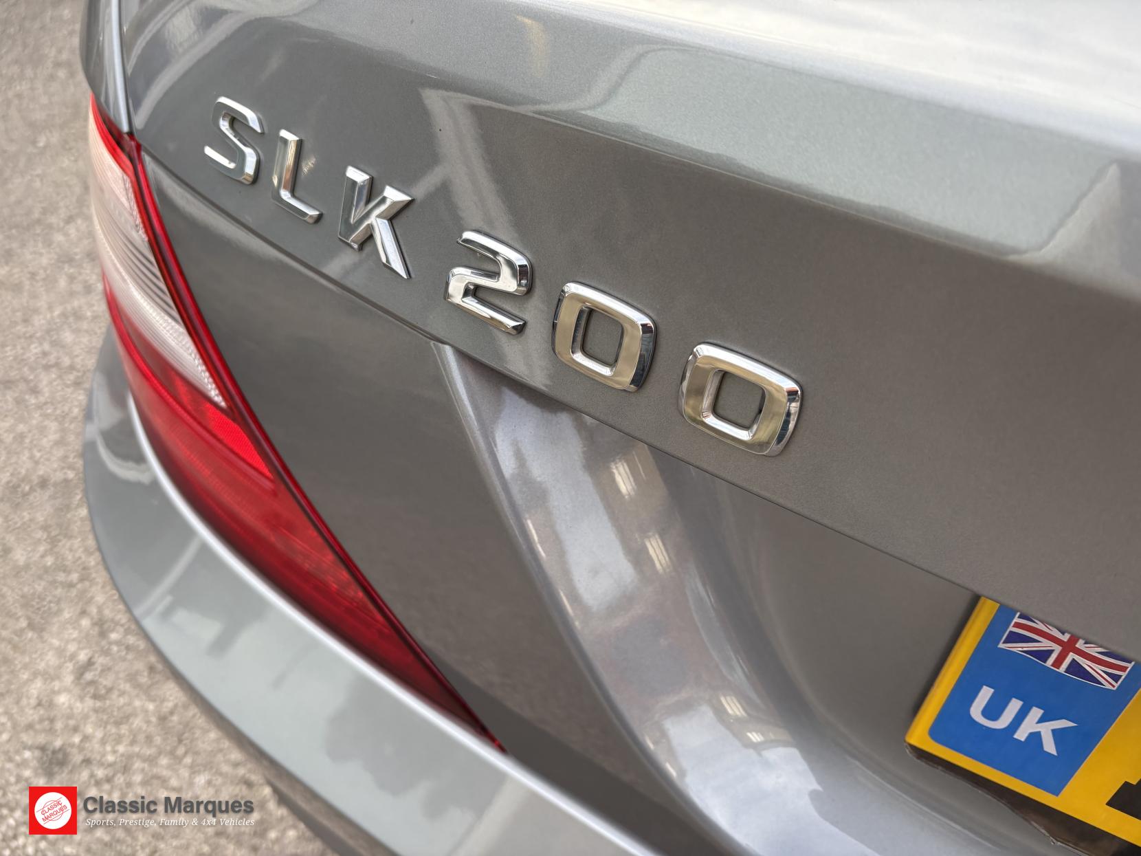 Mercedes-Benz SLK 1.8 SLK200 AMG Sport Convertible 2dr Petrol G-Tronic+ Euro 5 (s/s) (184 ps)