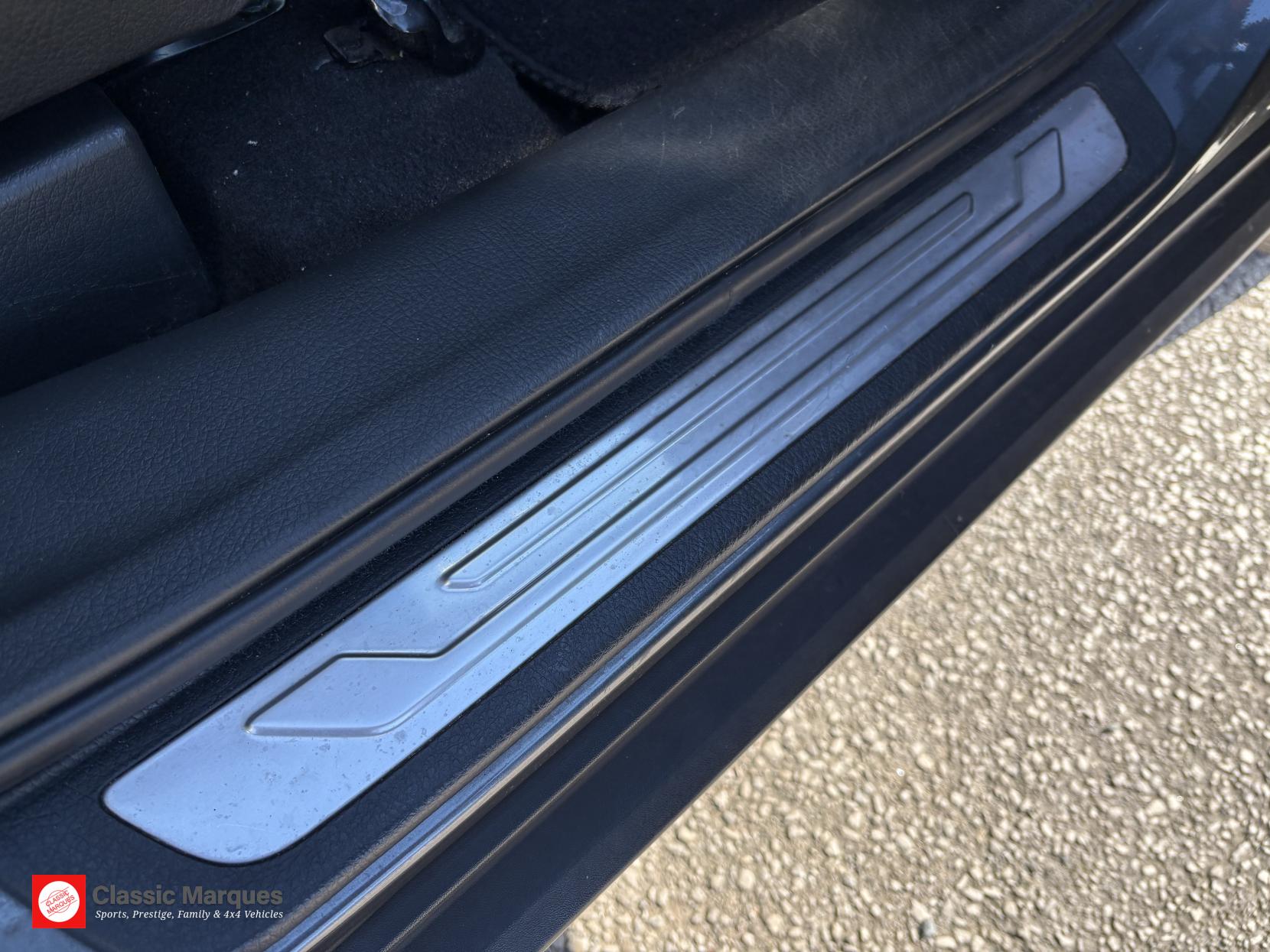 Kia Sorento 2.2 CRDi KX-2 SUV 5dr Diesel Manual AWD Euro 5 (194 bhp)