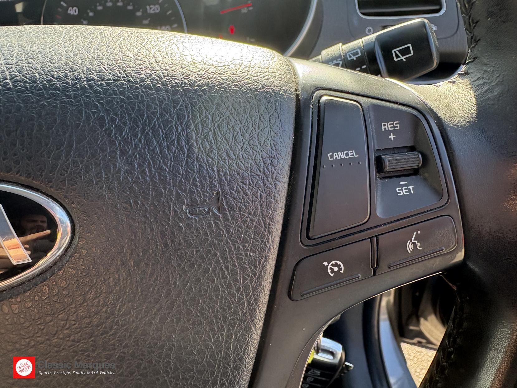 Kia Sorento 2.2 CRDi KX-2 SUV 5dr Diesel Manual AWD Euro 5 (194 bhp)