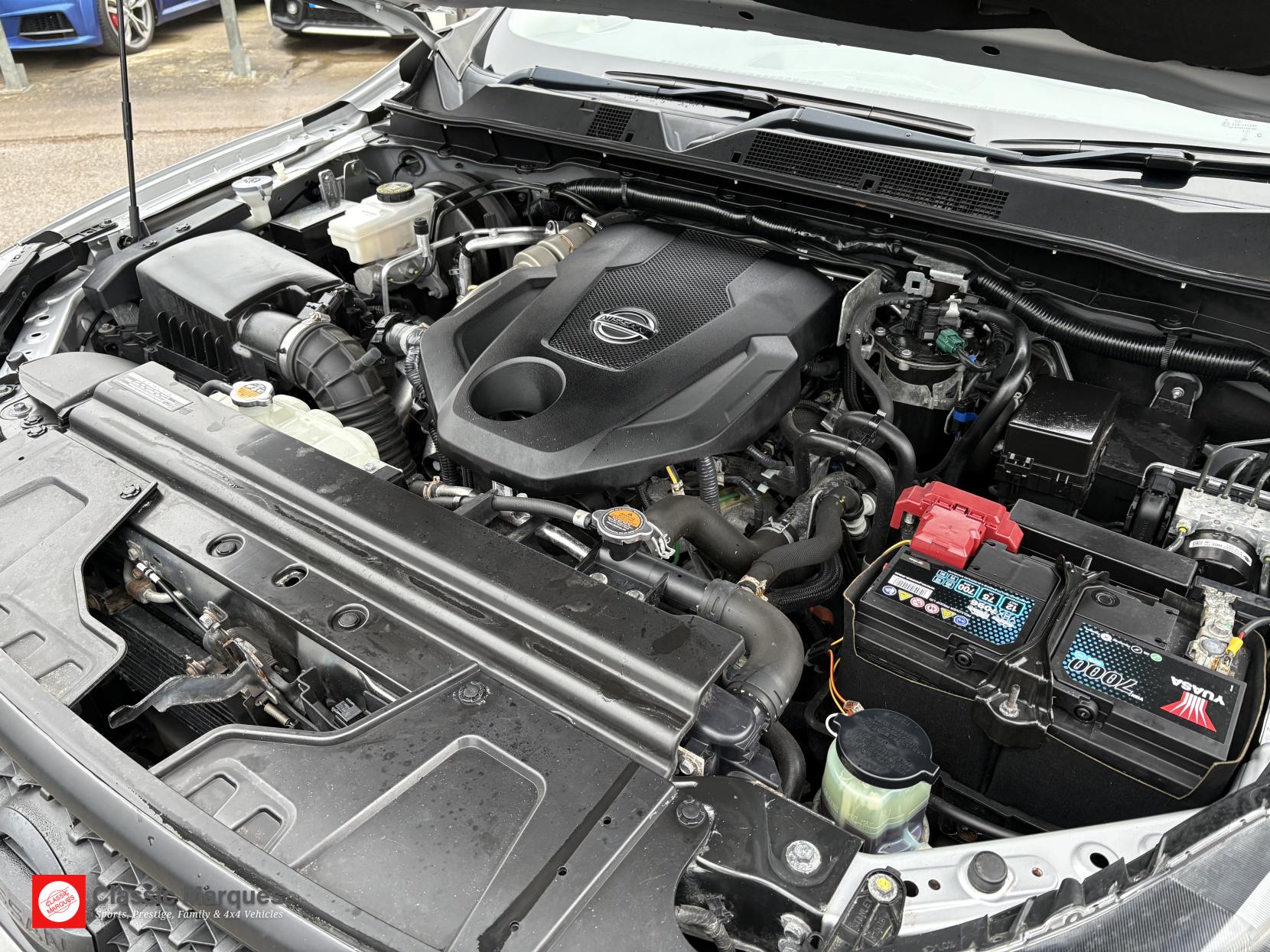 Nissan Navara 2.3 dCi Tekna Pickup Double Cab 4dr Diesel Auto 4WD Euro 6 (190 ps)