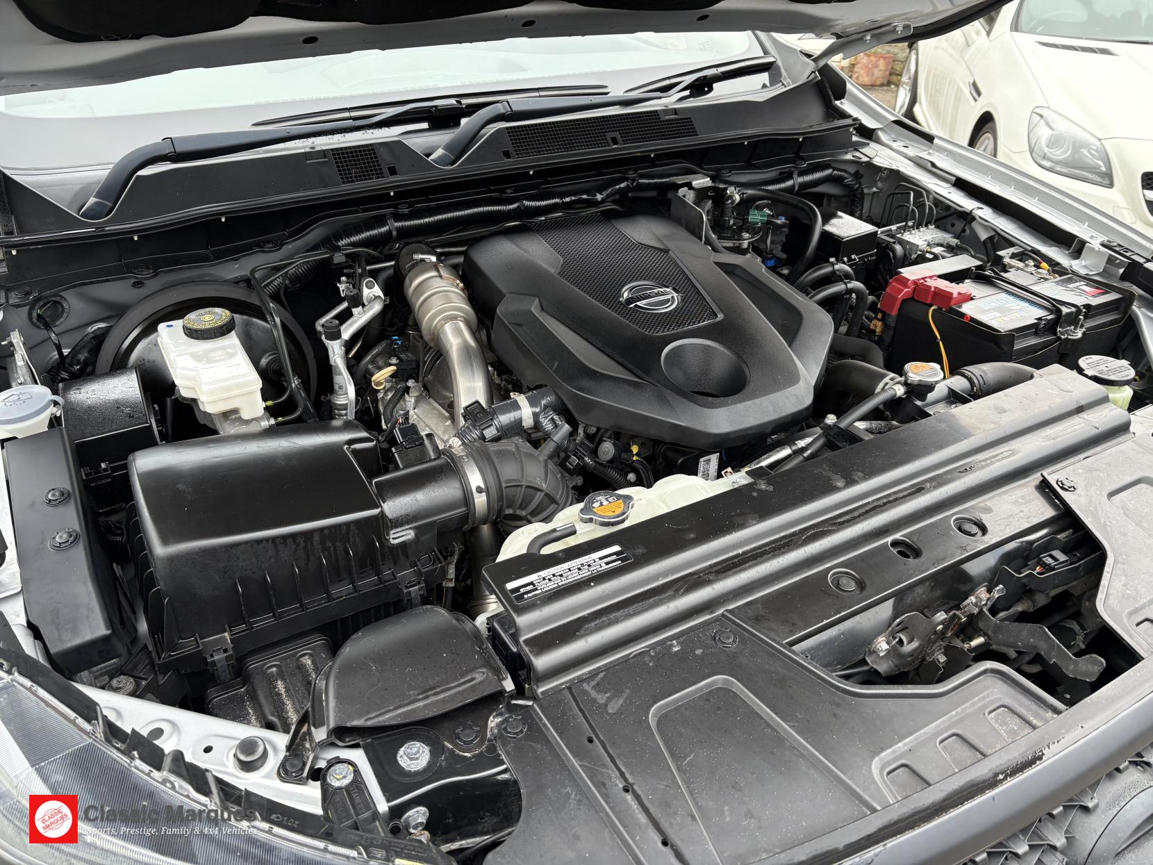 Nissan Navara 2.3 dCi Tekna Pickup Double Cab 4dr Diesel Auto 4WD Euro 6 (190 ps)