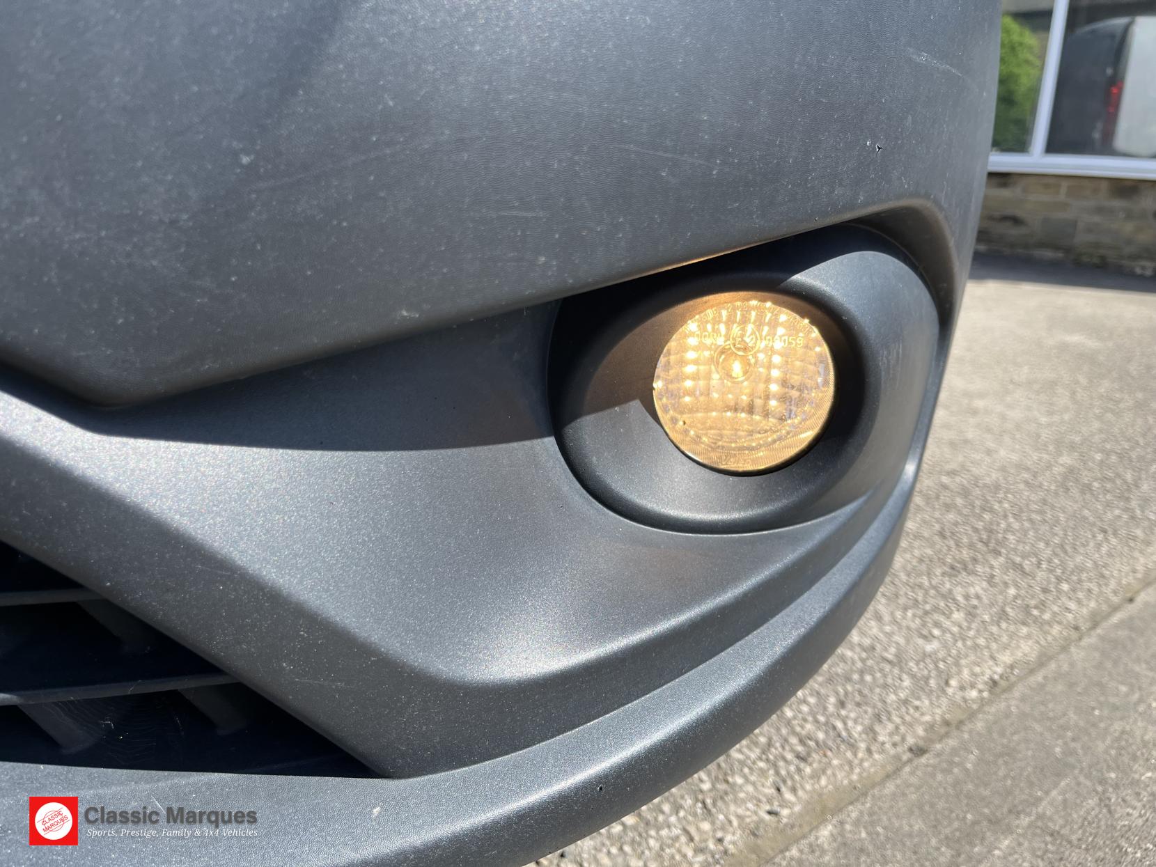 Mercedes-Benz Citan 1.5 111 CDI Combi Van Double Cab 6dr Diesel Manual L3 Euro 5 (5 Seat) (110 ps)