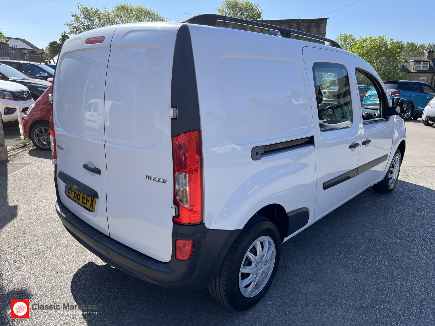 Mercedes-Benz Citan 1.5 111 CDI Combi Van Double Cab 6dr Diesel Manual L3 Euro 5 (5 Seat) (110 ps)