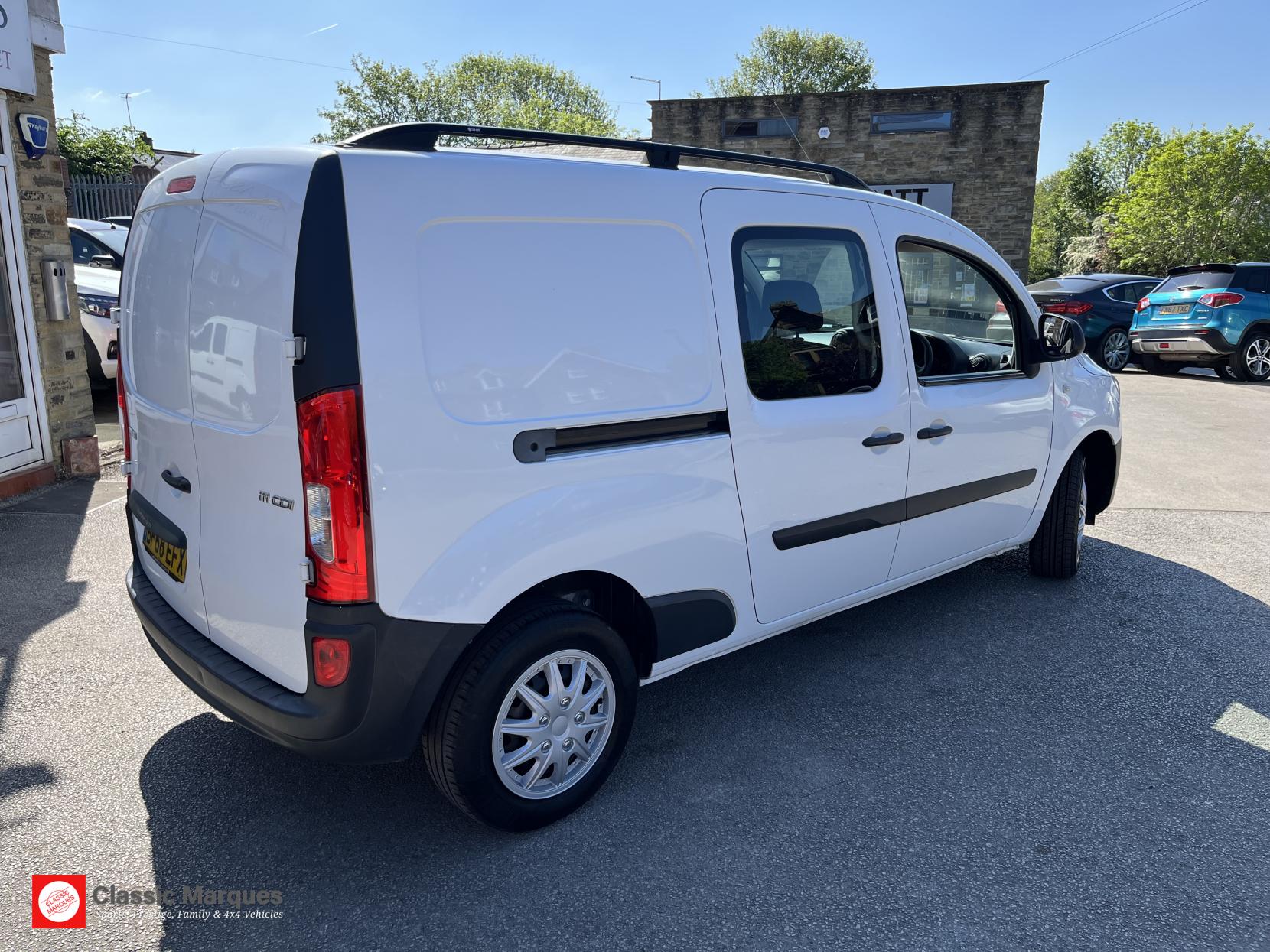Mercedes-Benz Citan 1.5 111 CDI Combi Van Double Cab 6dr Diesel Manual L3 Euro 5 (5 Seat) (110 ps)
