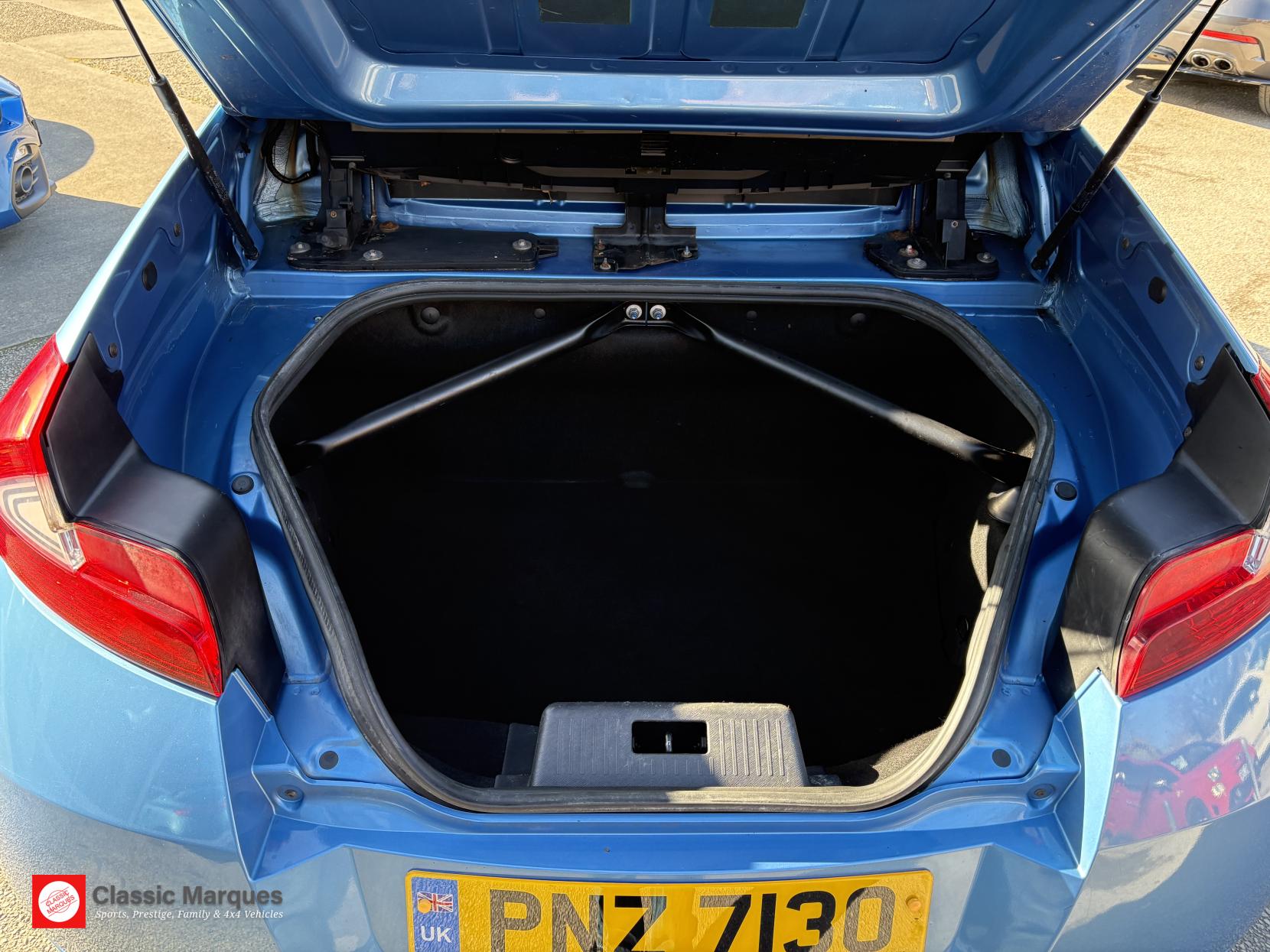 Renault Wind 1.2 TCe Dynamique Convertible 2dr Petrol Manual Euro 5 (100 ps)