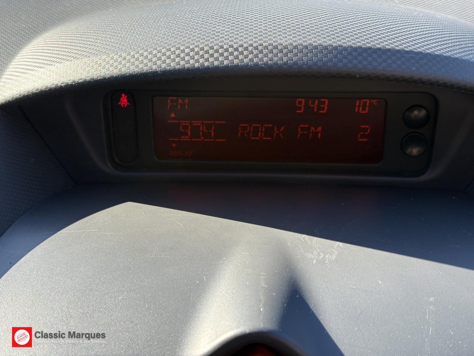 Renault Wind 1.2 TCe Dynamique Convertible 2dr Petrol Manual Euro 5 (100 ps)