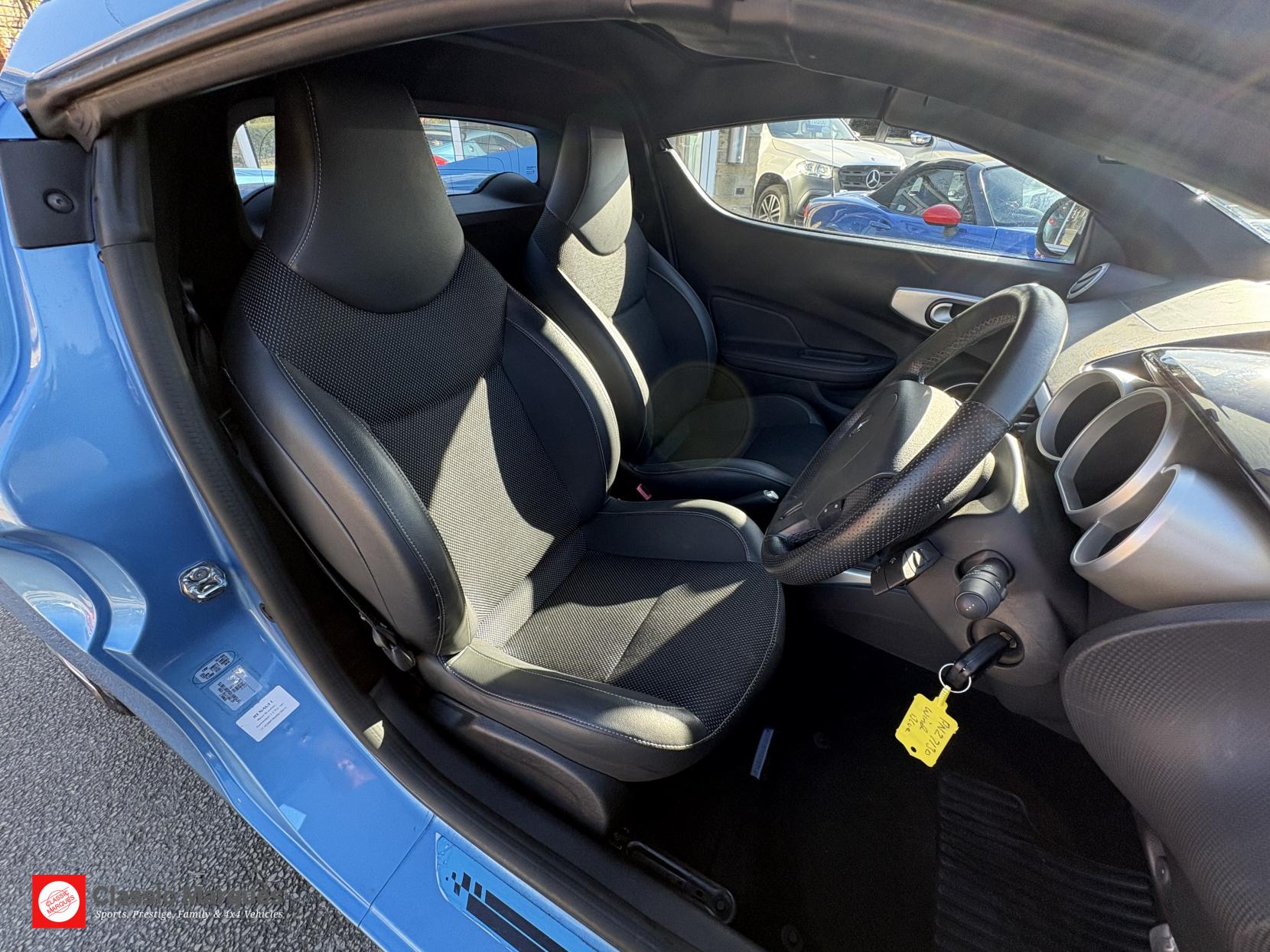 Renault Wind 1.2 TCe Dynamique Convertible 2dr Petrol Manual Euro 5 (100 ps)