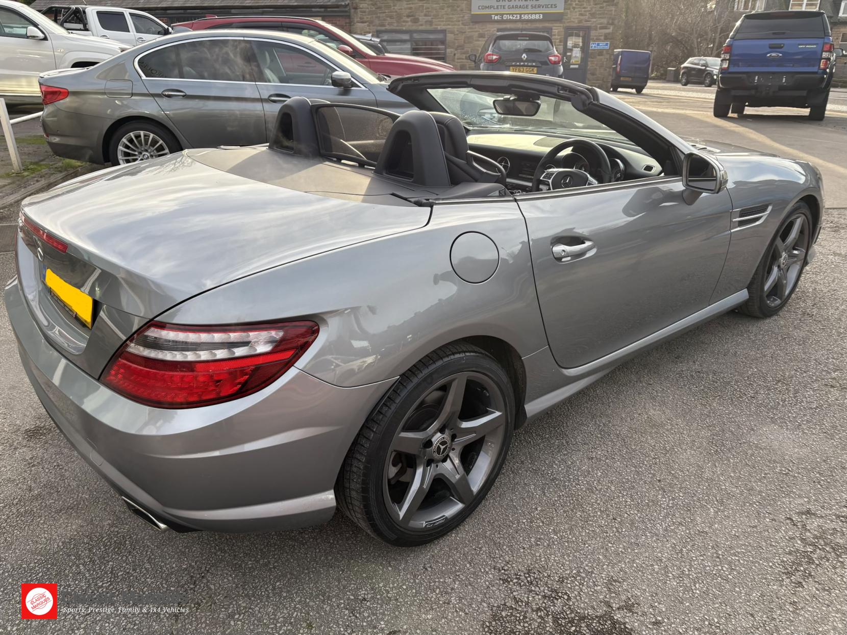 Mercedes-Benz SLK 3.5 SLK350 BlueEfficiency AMG Sport Convertible 2dr Petrol G-Tronic+ Euro 5 (s/s) (306 ps)