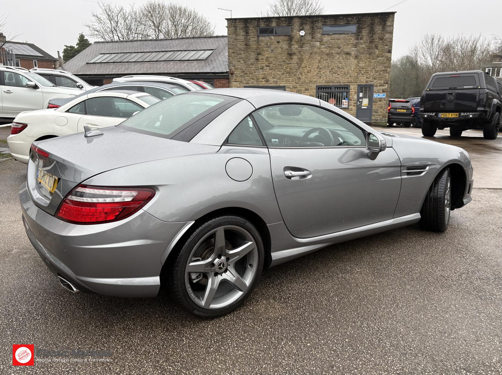 Mercedes-Benz SLK 3.5 SLK350 BlueEfficiency AMG Sport Convertible 2dr Petrol G-Tronic+ Euro 5 (s/s) (306 ps)