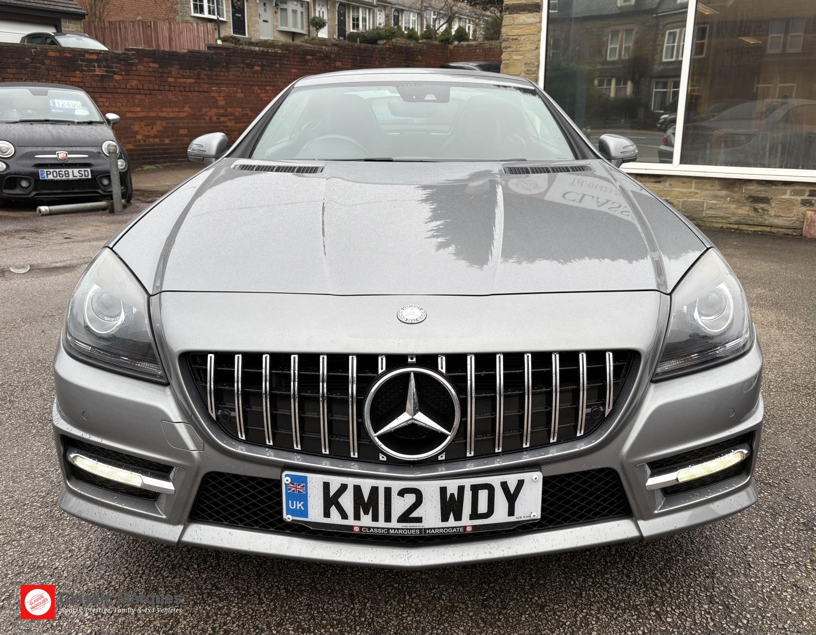 Mercedes-Benz SLK 3.5 SLK350 BlueEfficiency AMG Sport Convertible 2dr Petrol G-Tronic+ Euro 5 (s/s) (306 ps)