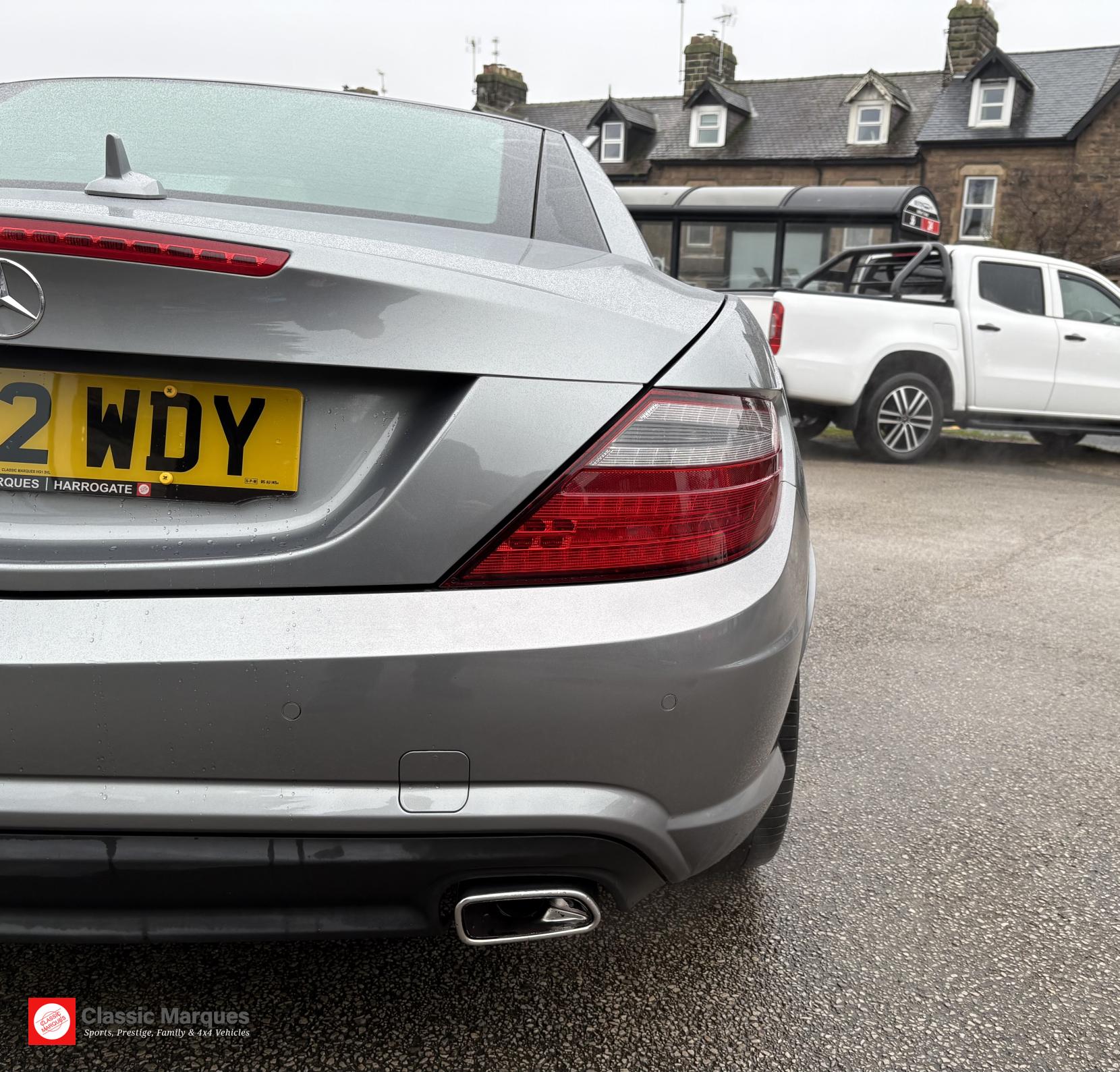 Mercedes-Benz SLK 3.5 SLK350 BlueEfficiency AMG Sport Convertible 2dr Petrol G-Tronic+ Euro 5 (s/s) (306 ps)