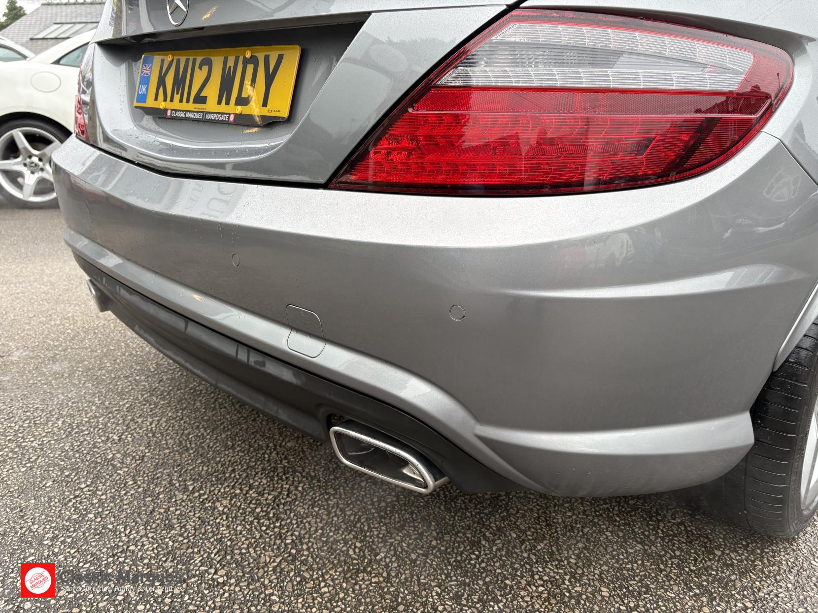 Mercedes-Benz SLK 3.5 SLK350 BlueEfficiency AMG Sport Convertible 2dr Petrol G-Tronic+ Euro 5 (s/s) (306 ps)