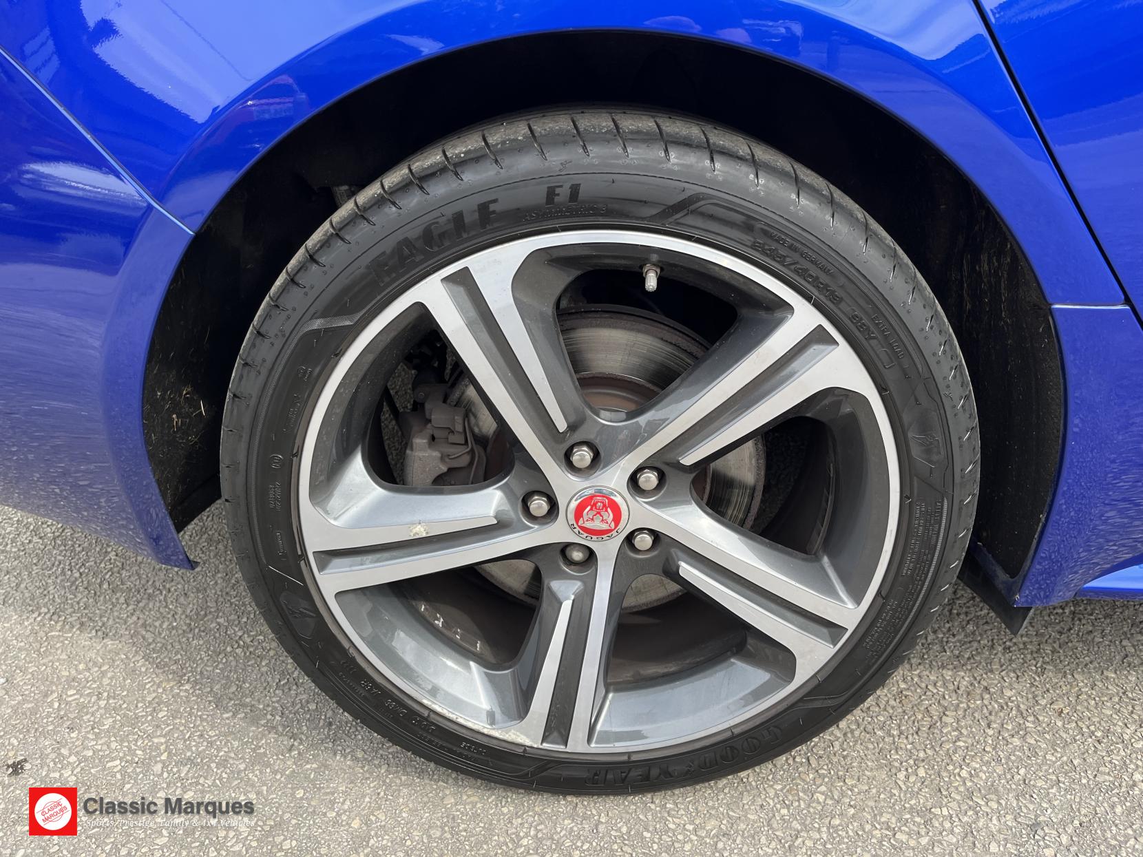 Jaguar XF 2.0d R-Sport Saloon 4dr Diesel Auto Euro 6 (s/s) (240 ps)