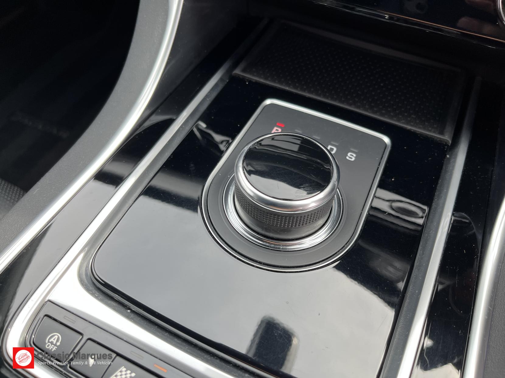 Jaguar XF 2.0d R-Sport Saloon 4dr Diesel Auto Euro 6 (s/s) (240 ps)