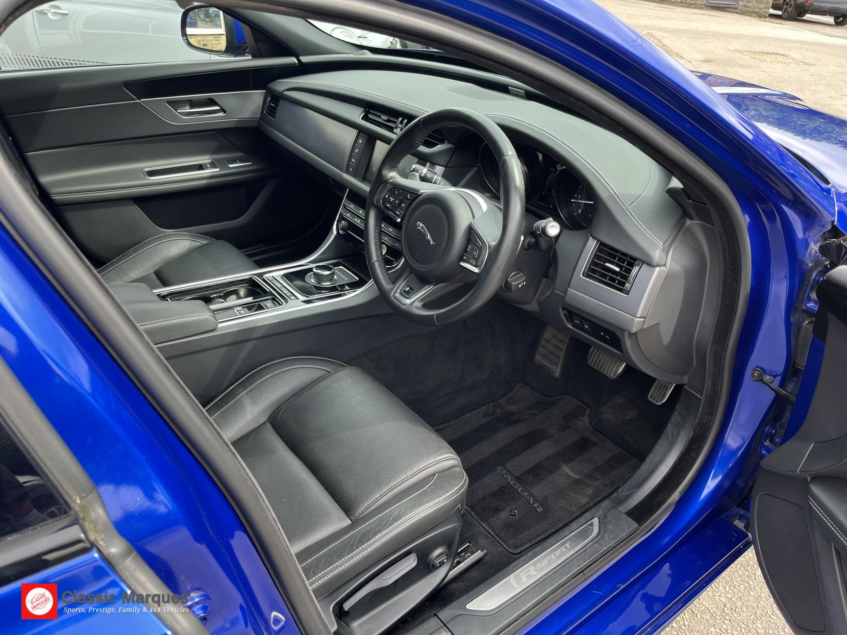 Jaguar XF 2.0d R-Sport Saloon 4dr Diesel Auto Euro 6 (s/s) (240 ps)