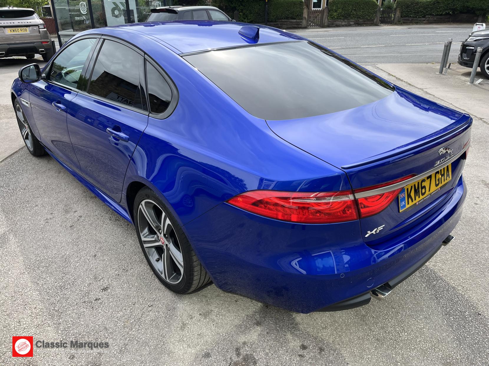 Jaguar XF 2.0d R-Sport Saloon 4dr Diesel Auto Euro 6 (s/s) (240 ps)