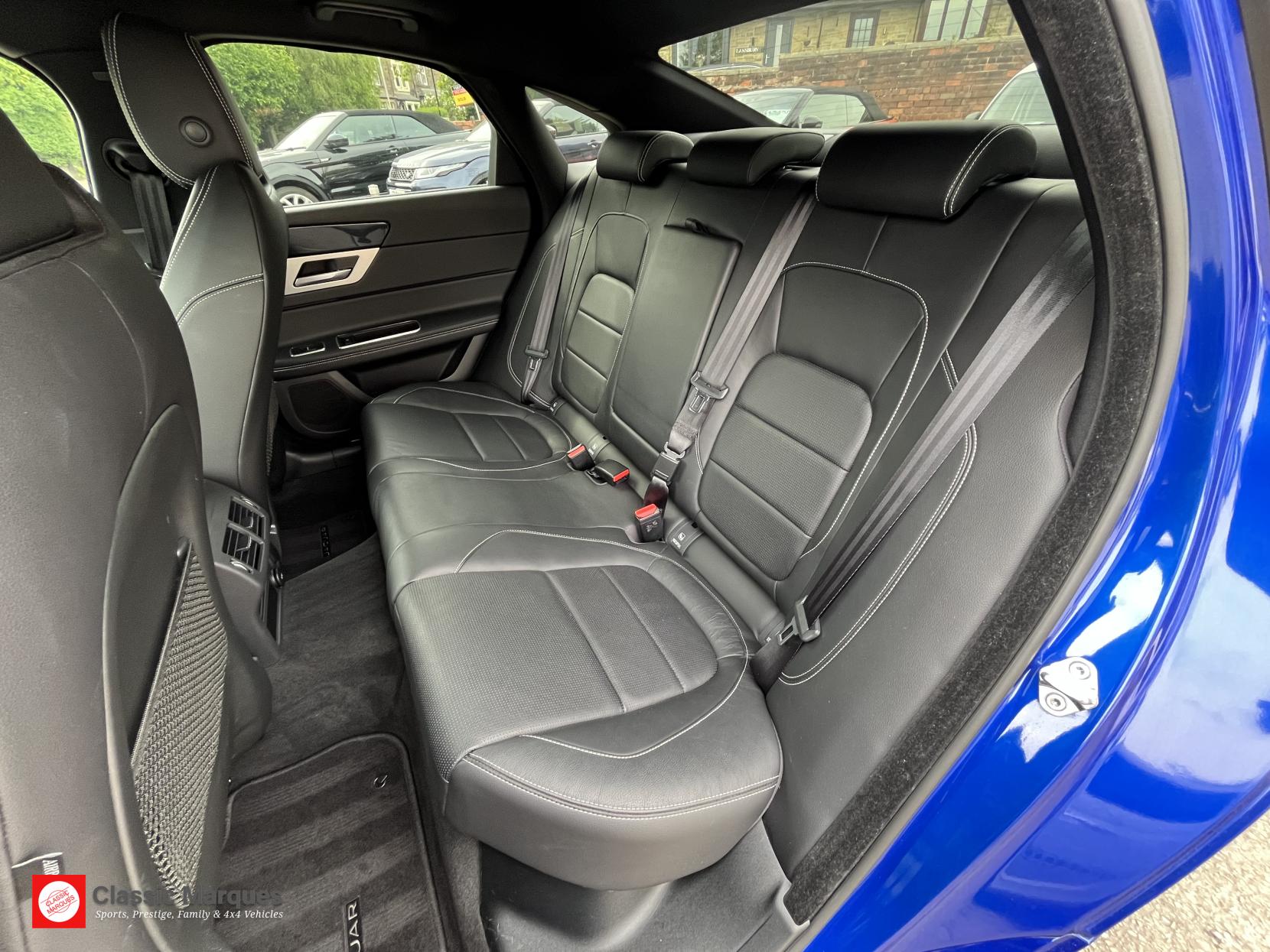 Jaguar XF 2.0d R-Sport Saloon 4dr Diesel Auto Euro 6 (s/s) (240 ps)