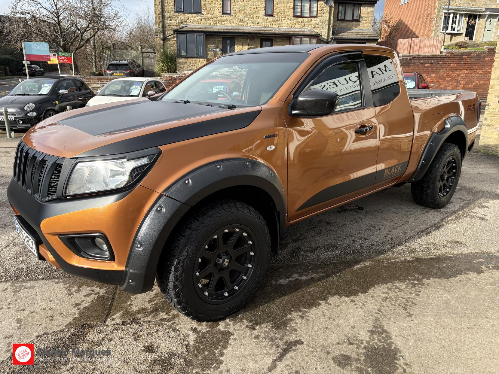 Nissan Navara 2.3 dCi Acenta King Pickup Extended Cab 4dr Diesel Manual 4WD Euro 5 (160 ps)