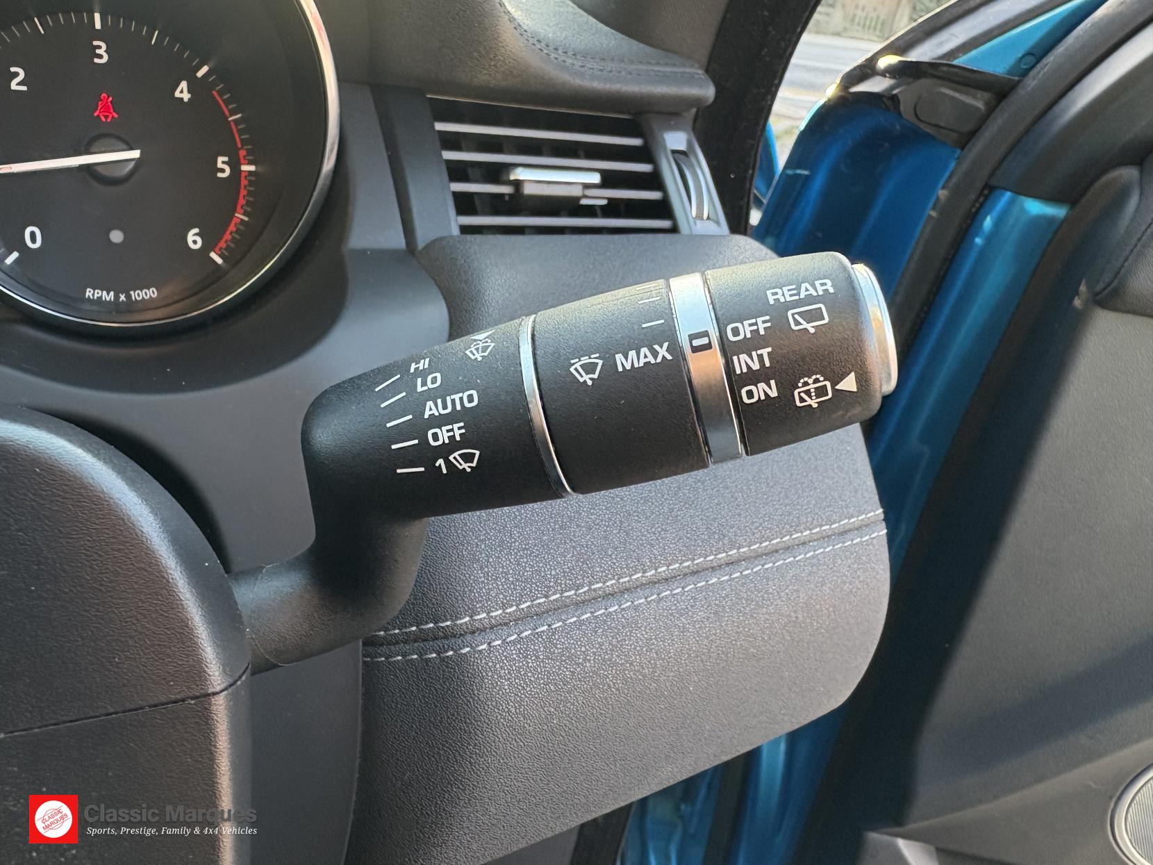 Land Rover Range Rover Evoque 2.0 TD4 Landmark SUV 5dr Diesel Manual 4WD Euro 6 (s/s) (180 ps)