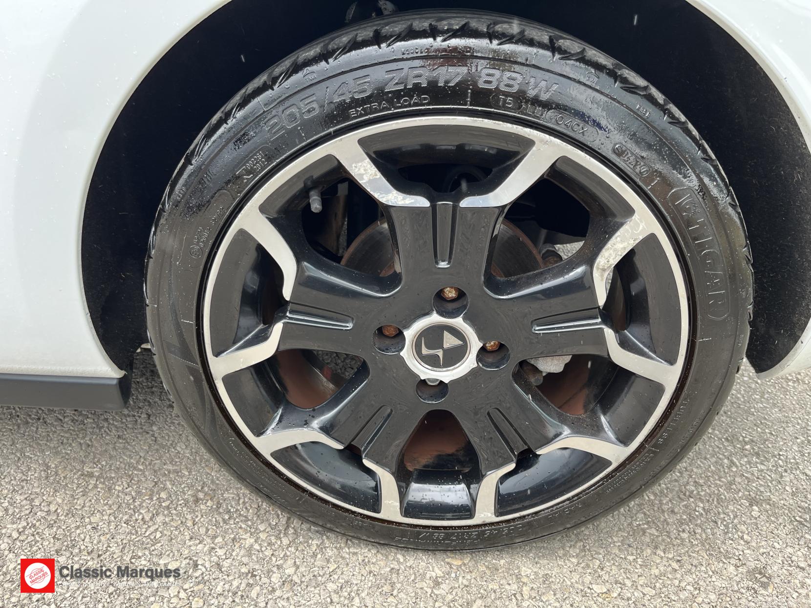 DS AUTOMOBILES DS 3 1.6 BlueHDi DSport Hatchback 3dr Diesel Manual Euro 6 (s/s) (120 ps)