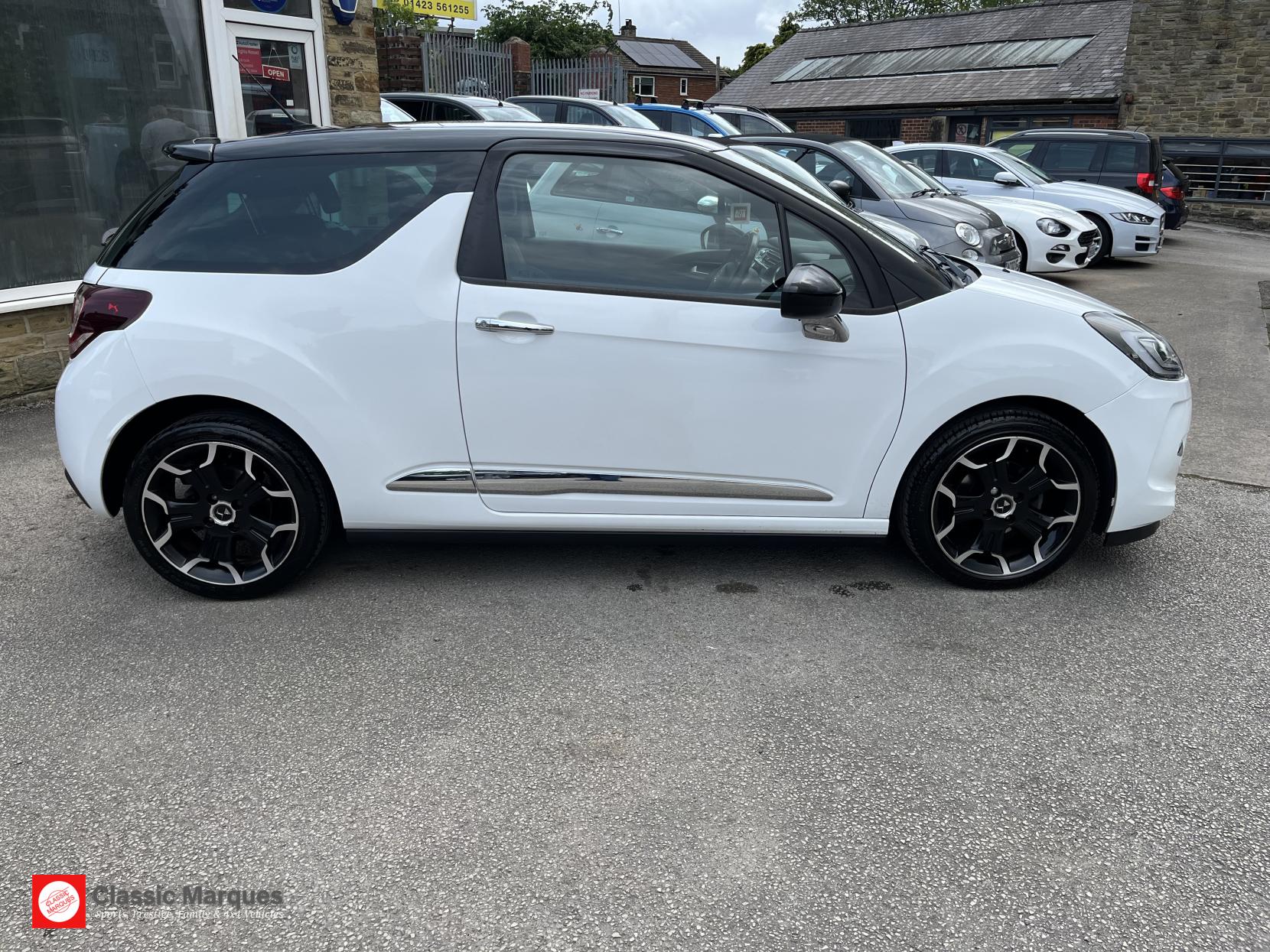 DS AUTOMOBILES DS 3 1.6 BlueHDi DSport Hatchback 3dr Diesel Manual Euro 6 (s/s) (120 ps)