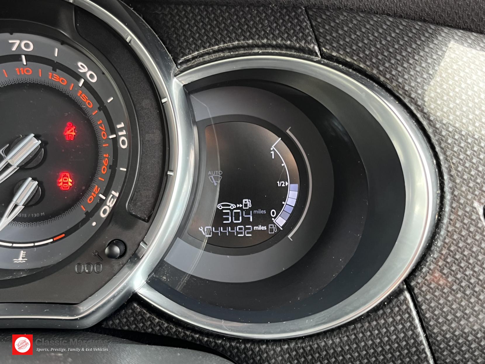DS AUTOMOBILES DS 3 1.6 BlueHDi DSport Hatchback 3dr Diesel Manual Euro 6 (s/s) (120 ps)