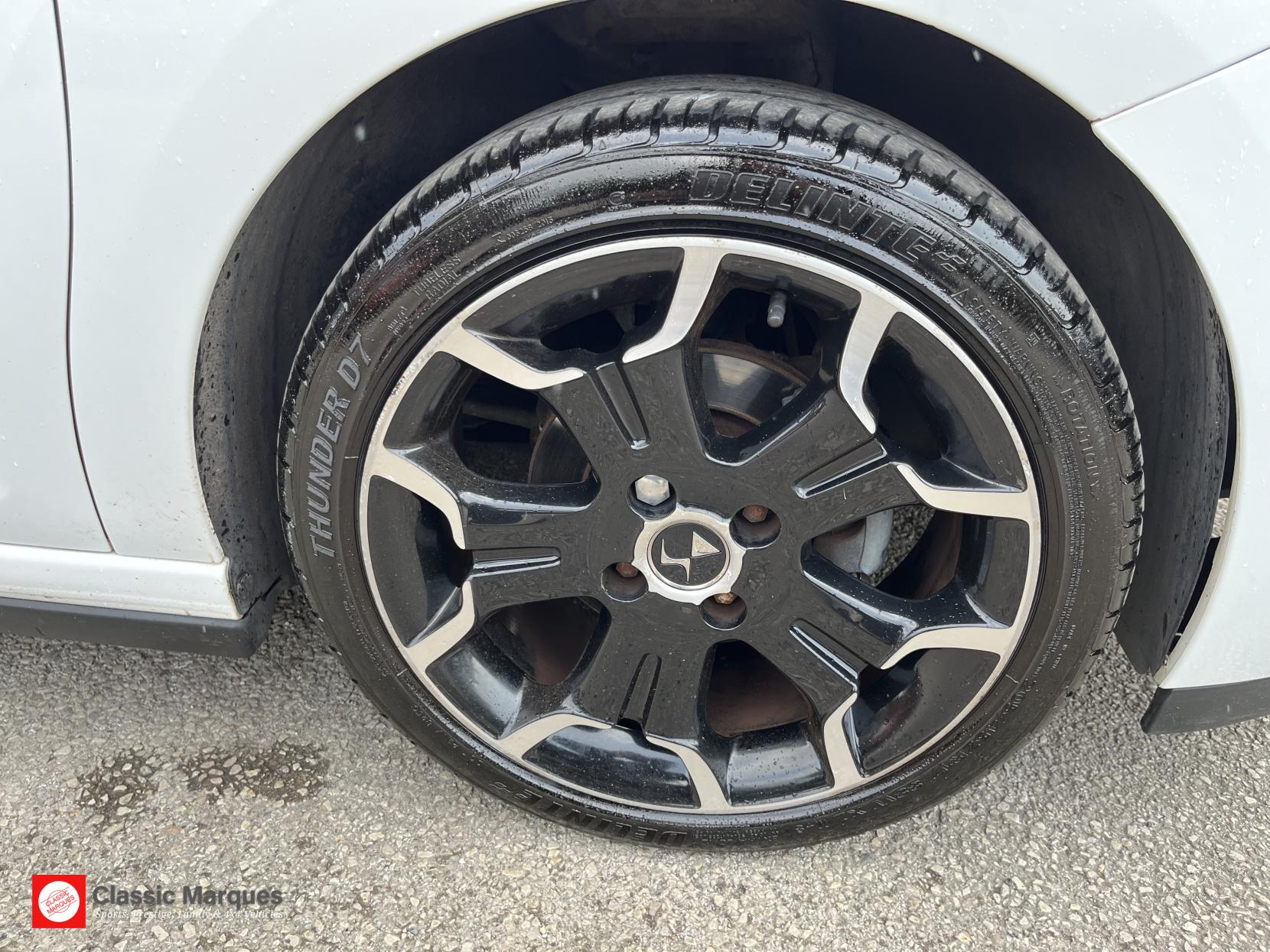 DS AUTOMOBILES DS 3 1.6 BlueHDi DSport Hatchback 3dr Diesel Manual Euro 6 (s/s) (120 ps)