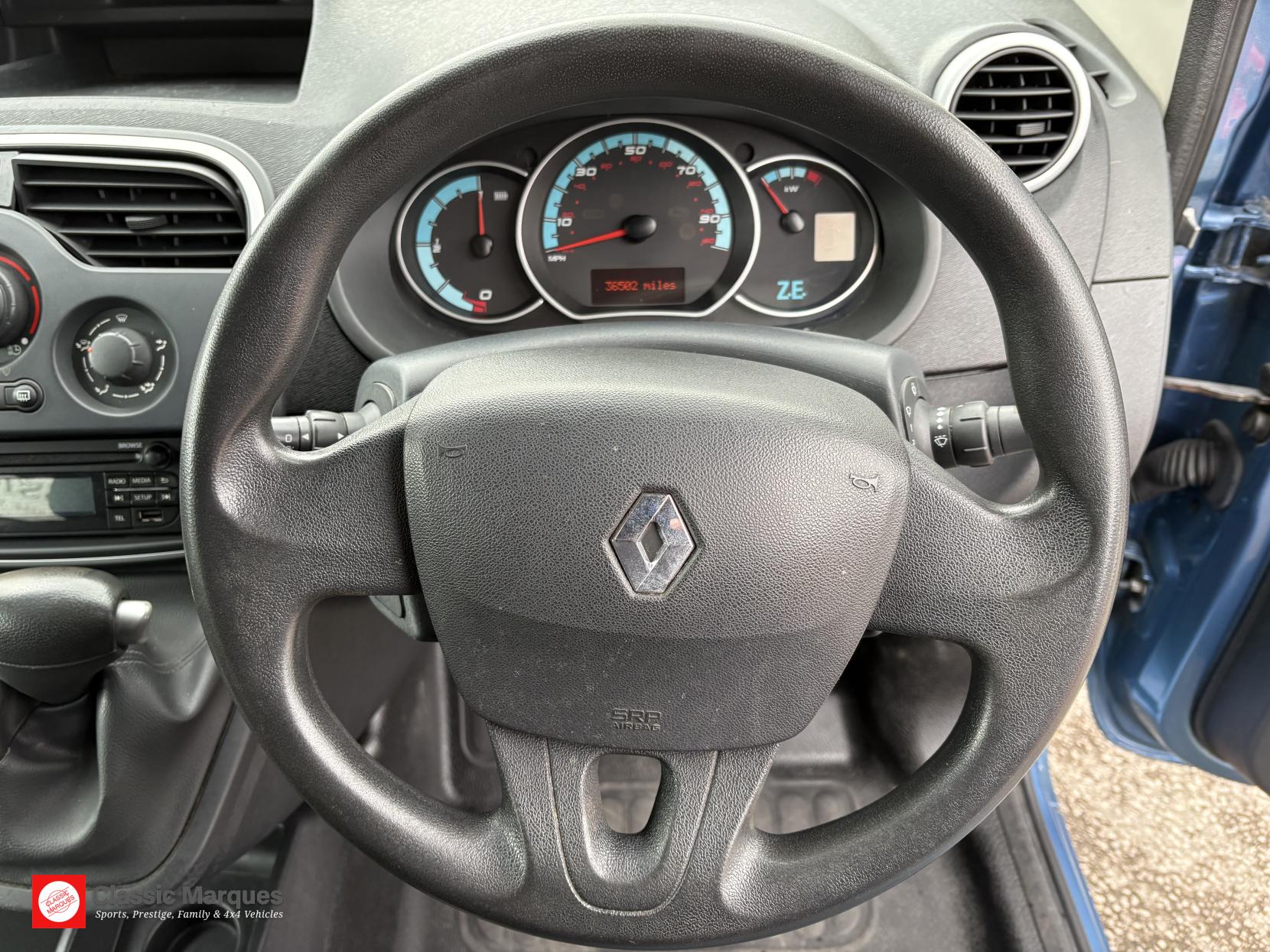 Renault Kangoo Maxi ZE 33kWh Business Crew Van Cab 6dr Electric Auto L3 H1 (i) (60 ps)