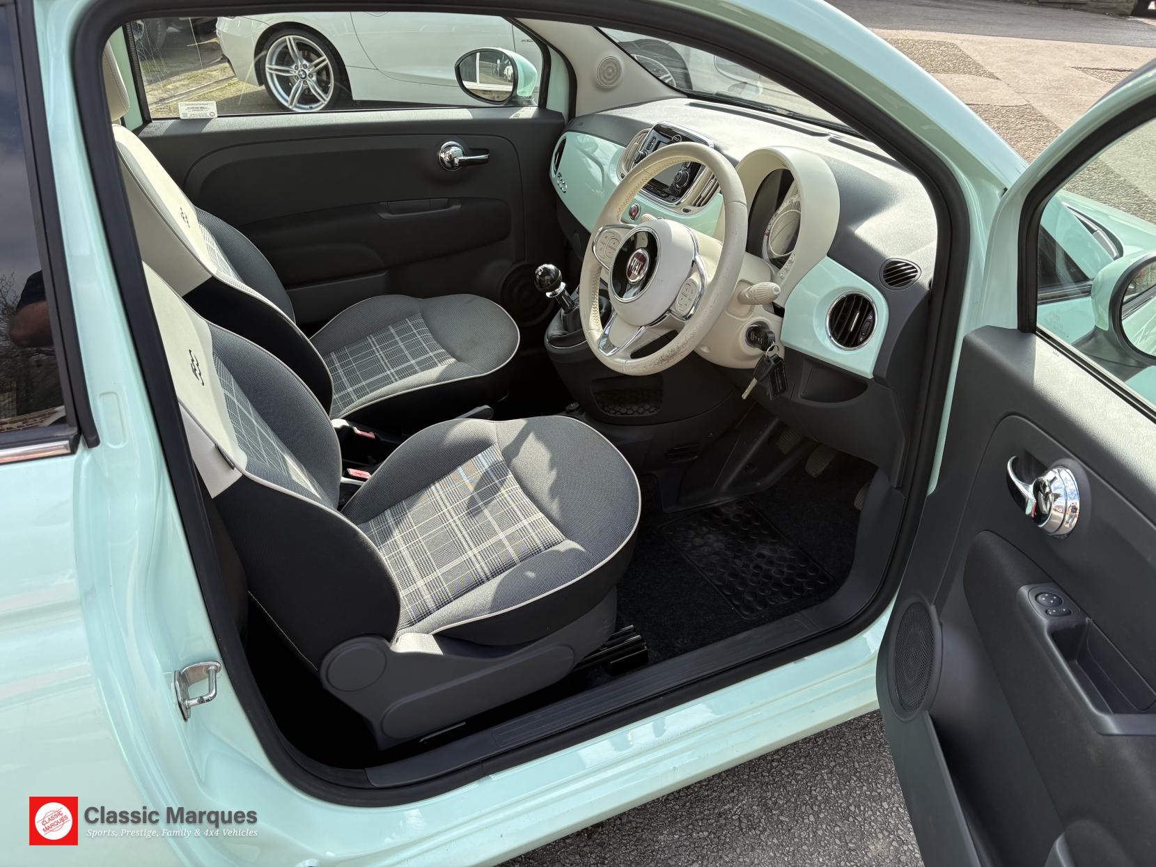 Fiat 500 1.2 Lounge Hatchback 3dr Petrol Manual Euro 6 (s/s) (69 bhp)