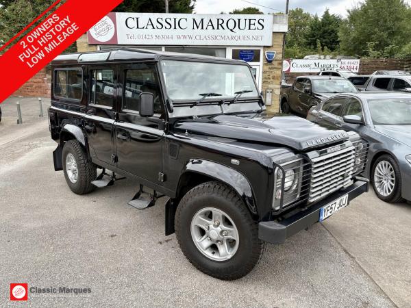 Land Rover Defender 110 2.4 TDCi XS SUV 5dr Diesel Manual 4WD MWB Euro 4 (122 bhp)