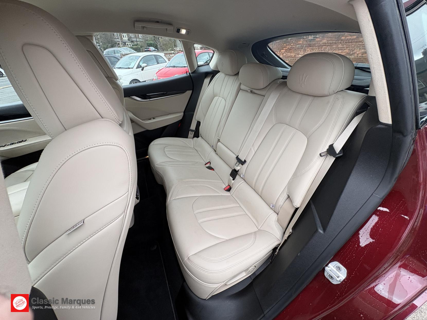 Maserati Levante 3.0D V6 SUV 5dr Diesel ZF 4WD Euro 6 (s/s) (275 ps)