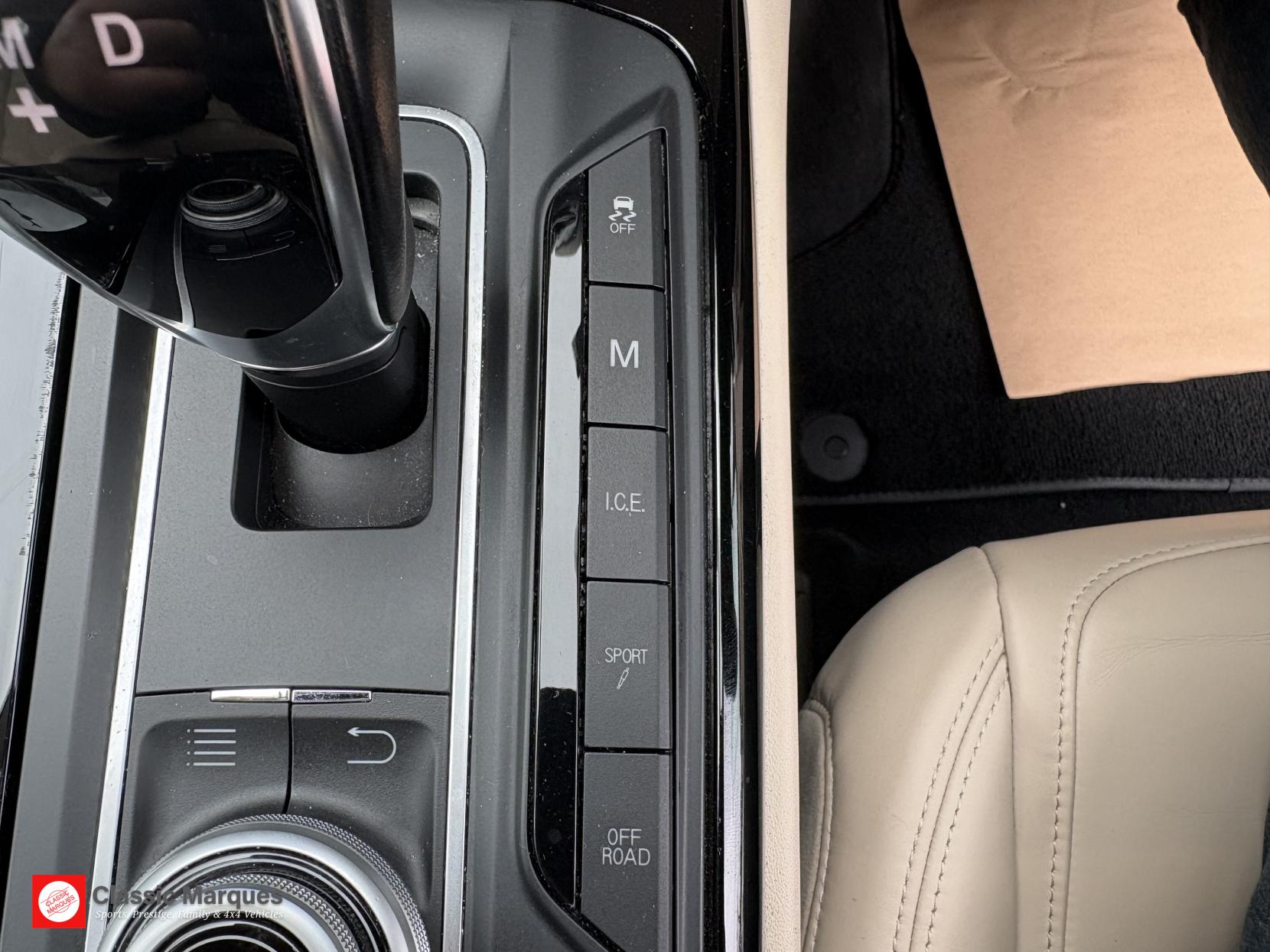 Maserati Levante 3.0D V6 SUV 5dr Diesel ZF 4WD Euro 6 (s/s) (275 ps)