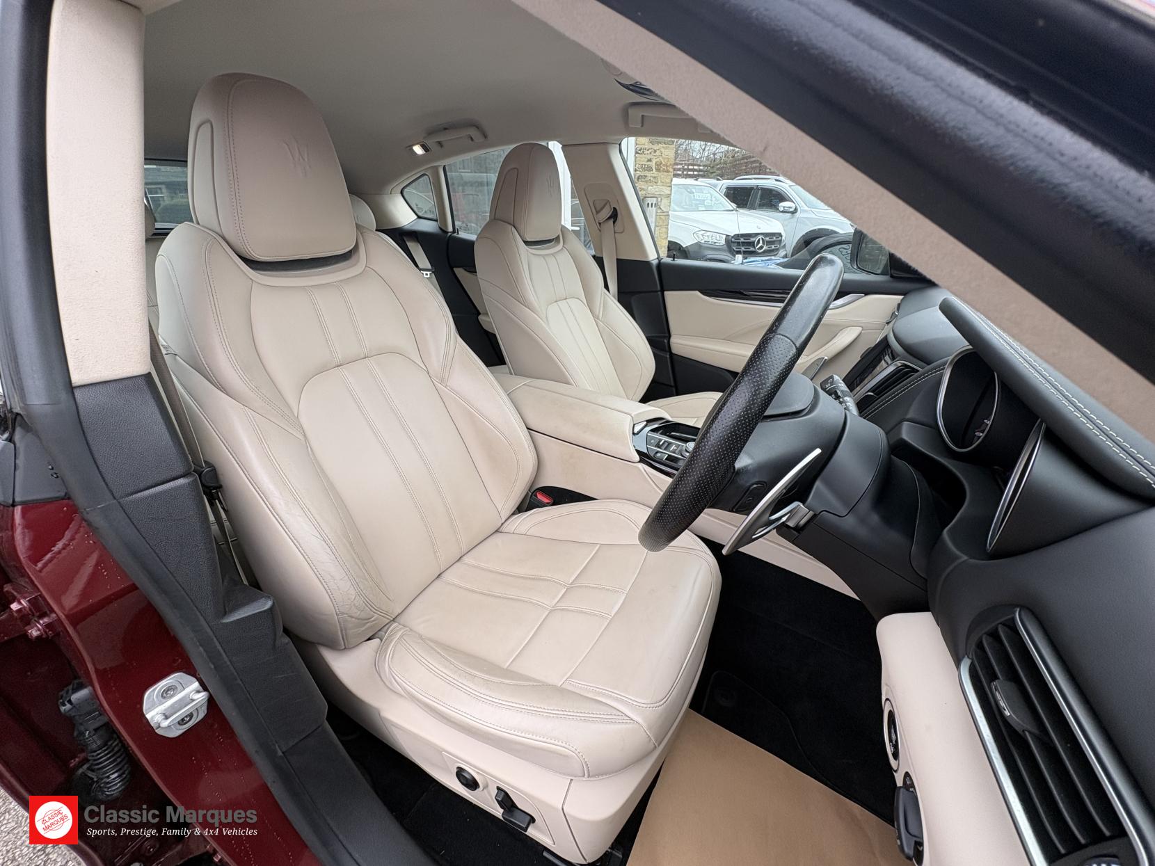 Maserati Levante 3.0D V6 SUV 5dr Diesel ZF 4WD Euro 6 (s/s) (275 ps)