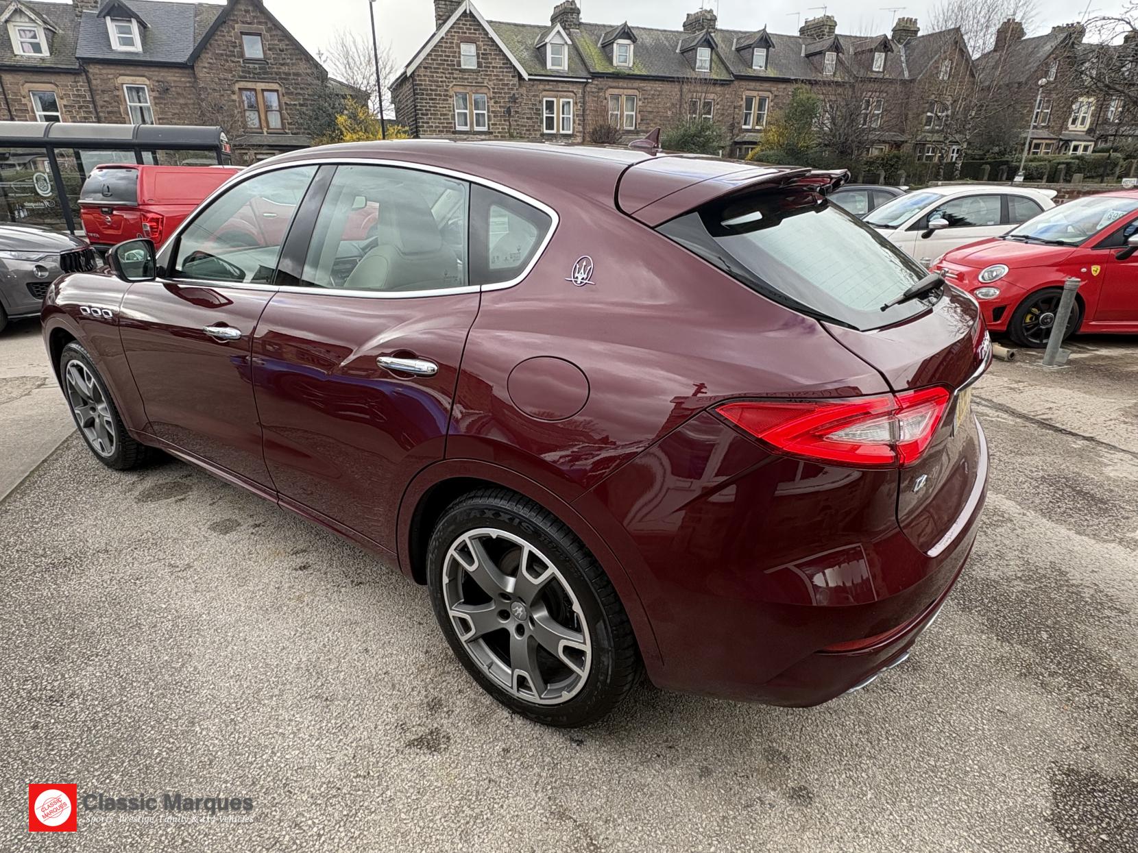 Maserati Levante 3.0D V6 SUV 5dr Diesel ZF 4WD Euro 6 (s/s) (275 ps)