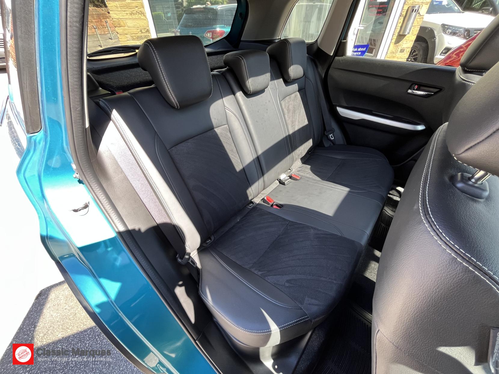 Suzuki Vitara 1.6 DDiS SZ5 SUV 5dr Diesel Manual ALLGRIP Euro 6 (s/s) (120 ps)