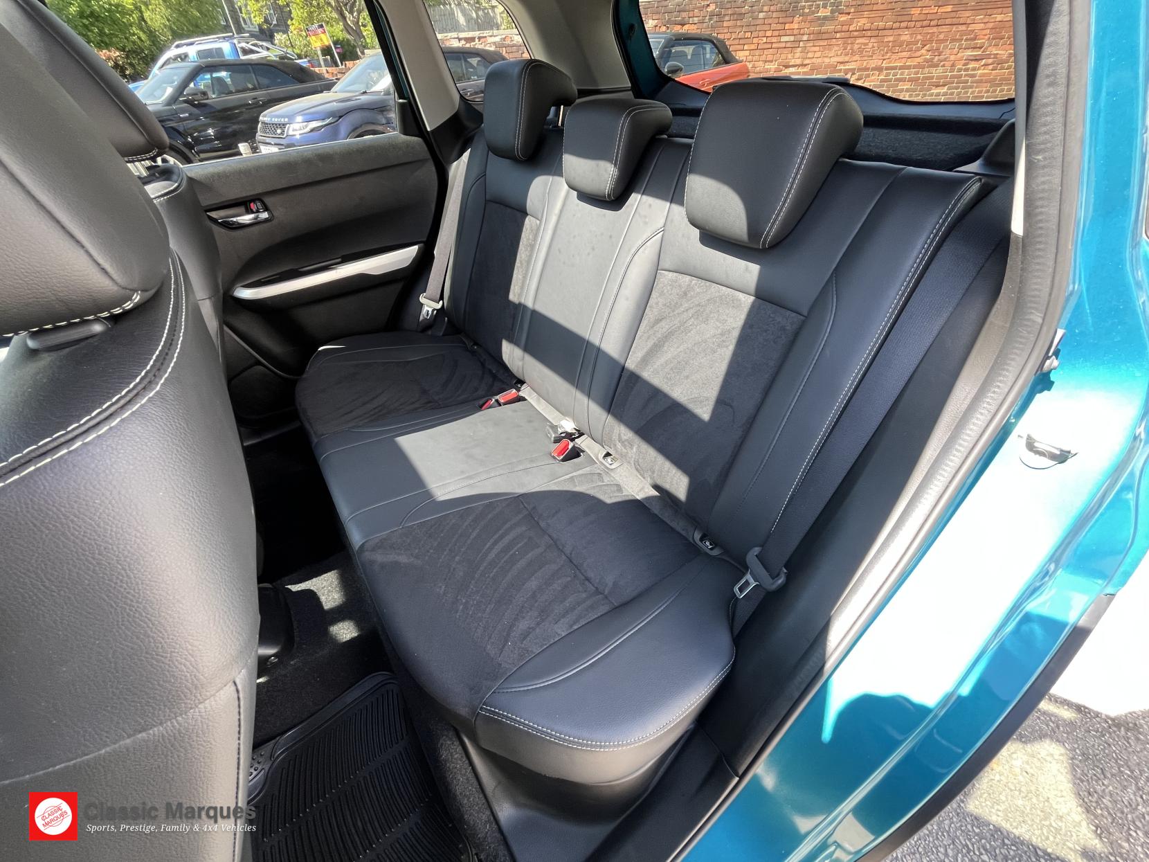 Suzuki Vitara 1.6 DDiS SZ5 SUV 5dr Diesel Manual ALLGRIP Euro 6 (s/s) (120 ps)
