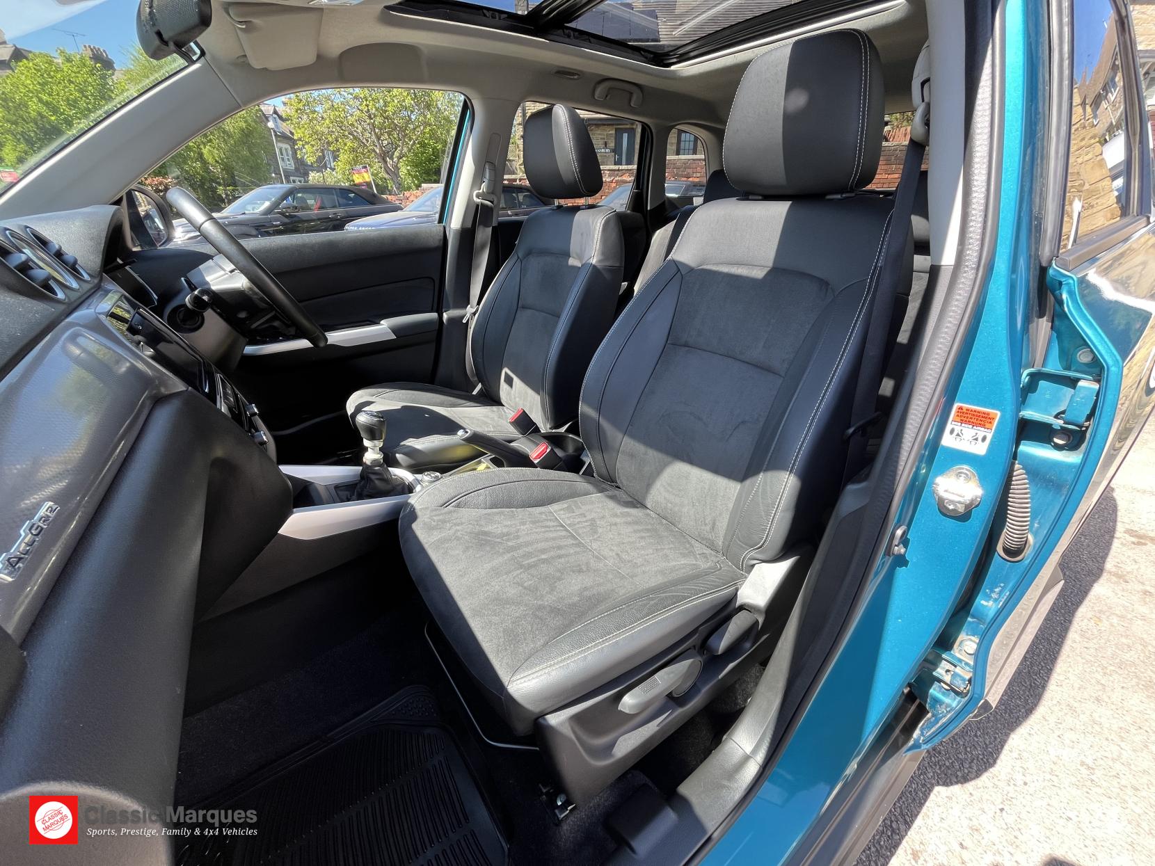 Suzuki Vitara 1.6 DDiS SZ5 SUV 5dr Diesel Manual ALLGRIP Euro 6 (s/s) (120 ps)