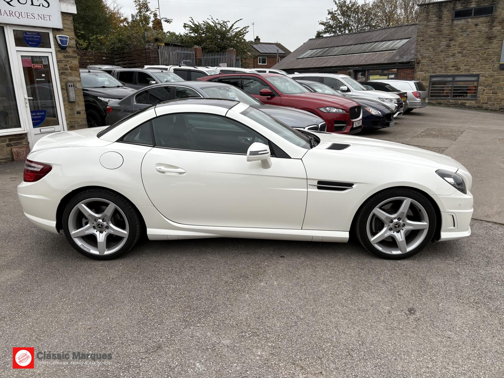 Mercedes-Benz SLK 1.8 SLK200 AMG Sport Convertible 2dr Petrol G-Tronic+ Euro 5 (s/s) (184 ps)